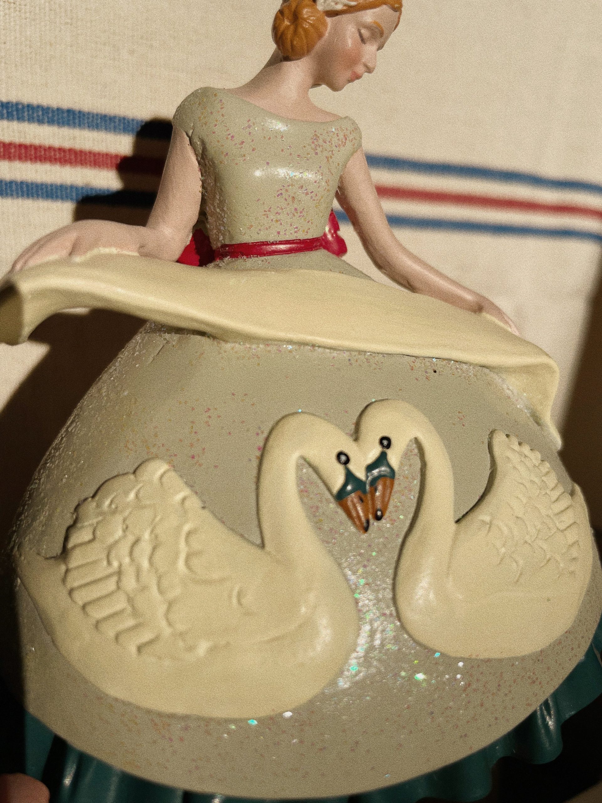 Konges Sløjd Ballerina cigno decorazione Natale resina