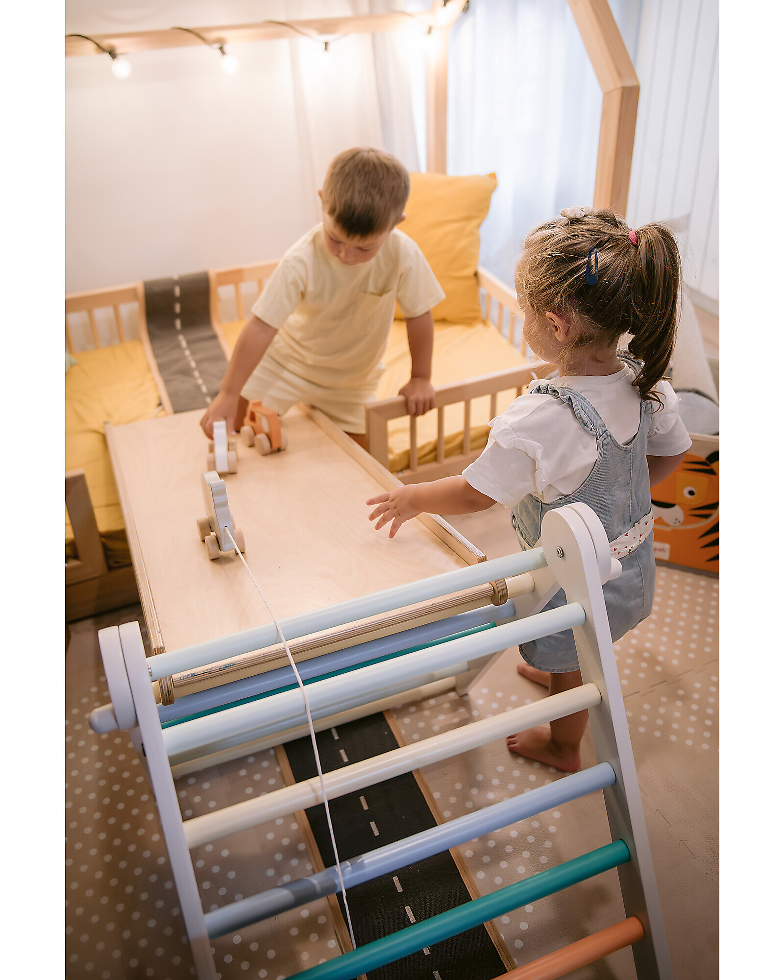 Triclimb Sunny Beach Triangolo Pikler legno con rampa