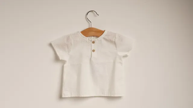Mebi camicia neonato bianca cotone bottoni legno manica corta