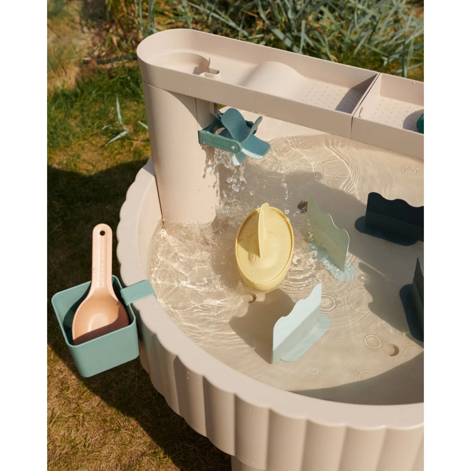 Liewood Sepp tavolo sensoriale blue sabbia e acqua