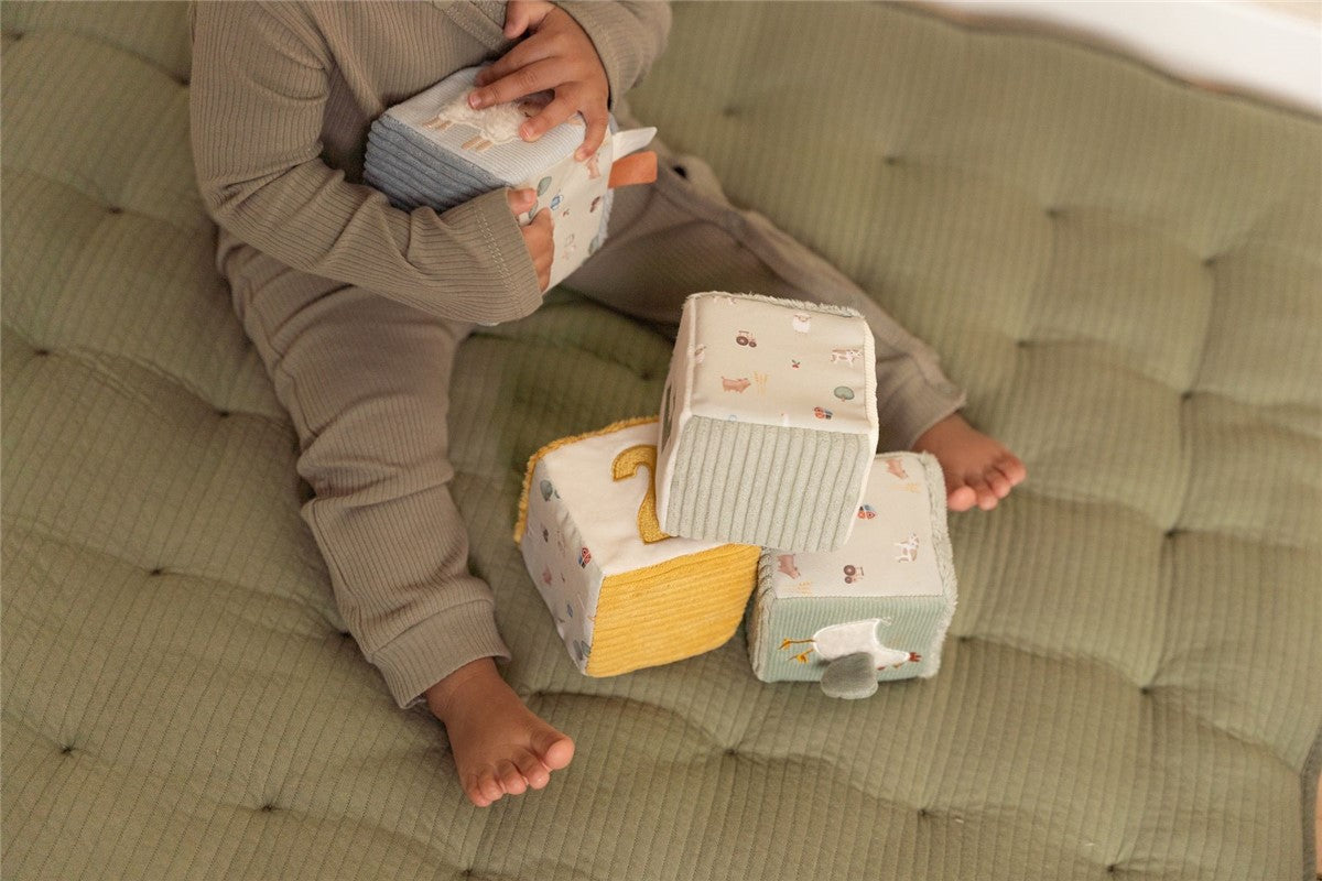 Little Dutch Little Farm cubi morbidi impilabili sensoriali 4 pz