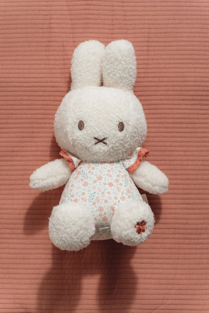 Little Dutch Miffy peluche coniglio rosa 30 cm Lucky Blossom