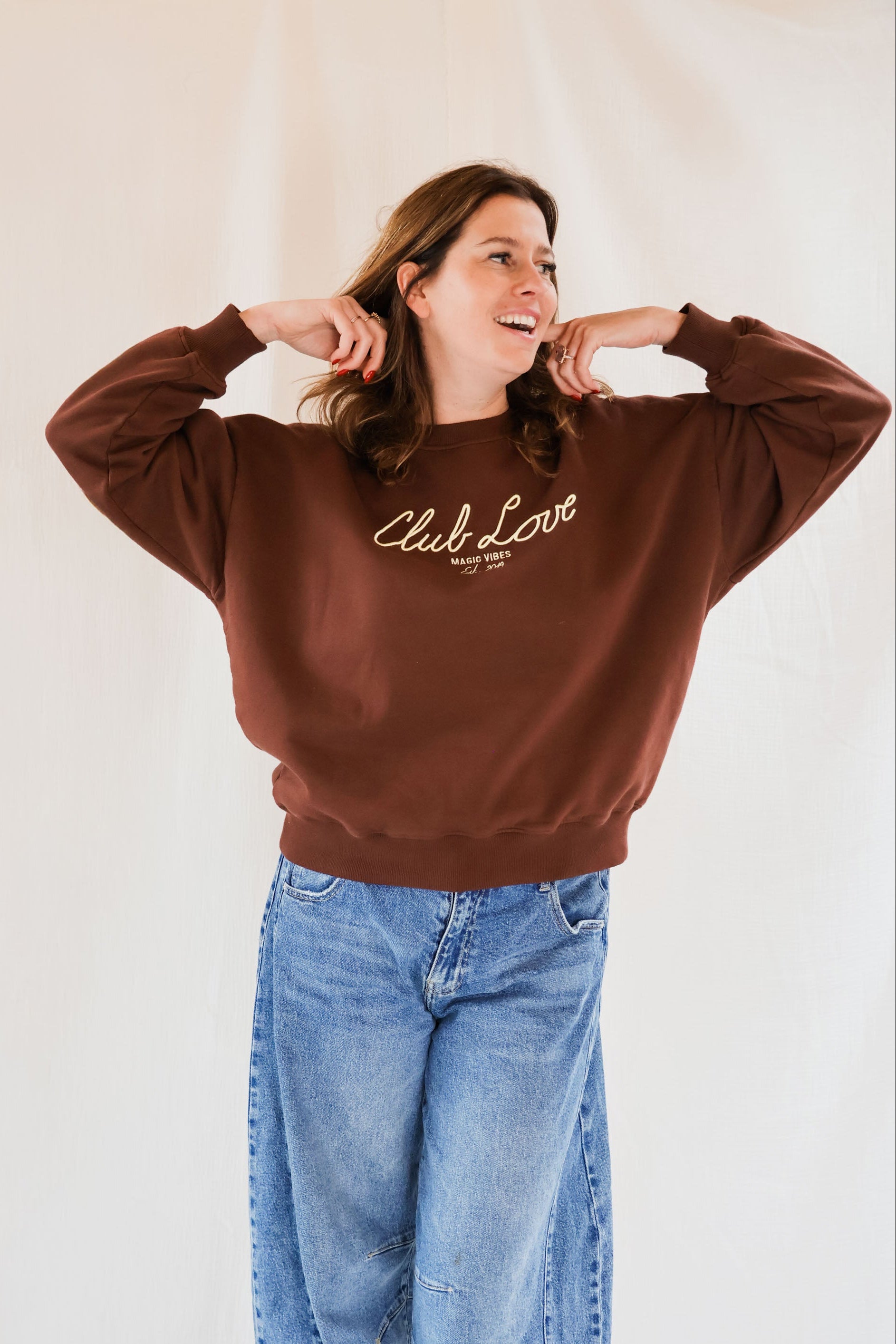 Ella and Rapha Club Love felpa marrone loose fit cotone