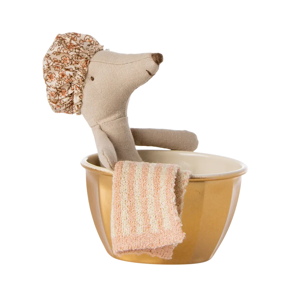 Maileg Topino Spa Pupazzo rosa con vasca oro