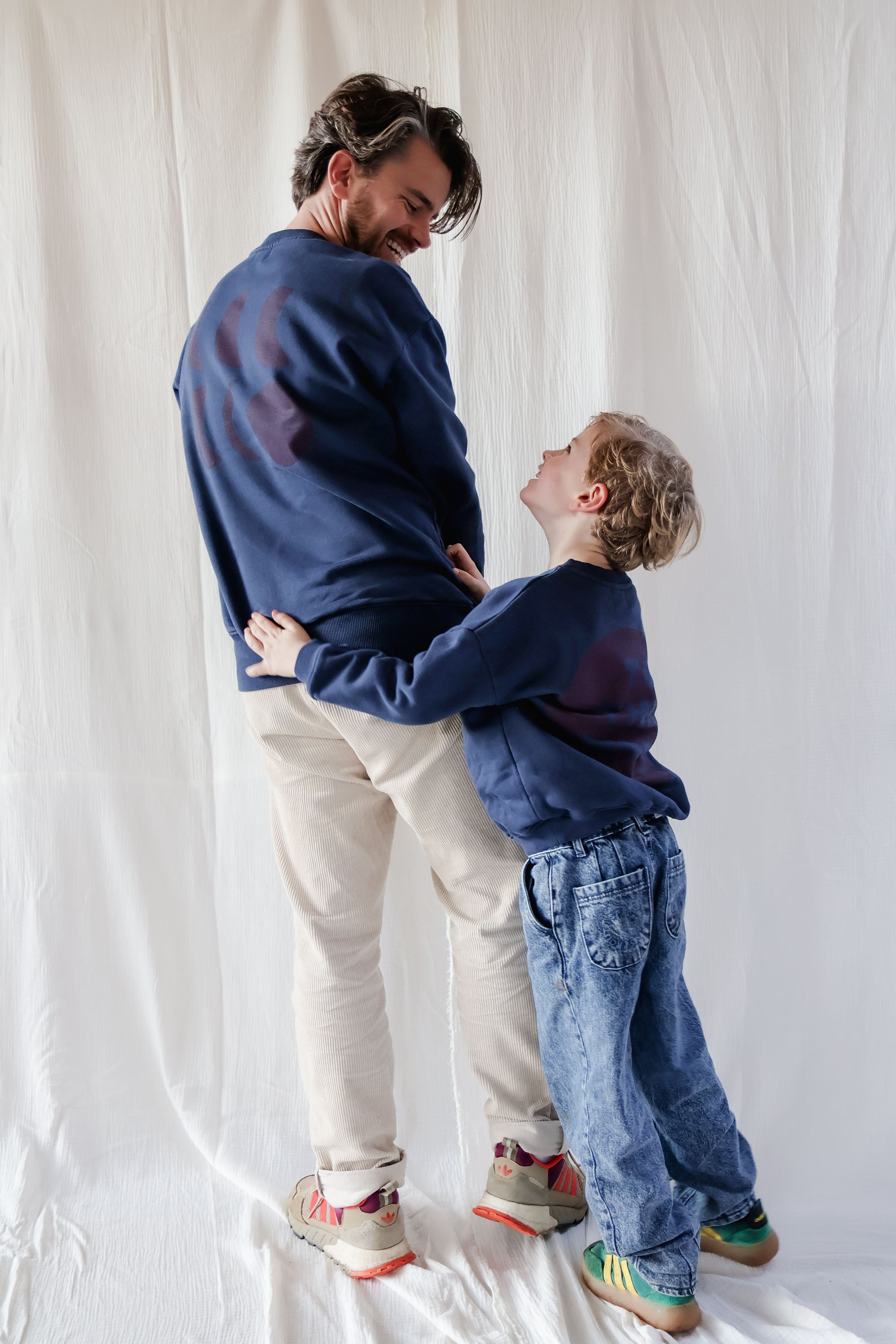 Ella and Rapha To The Moon Circle felpa bambini blu cotone