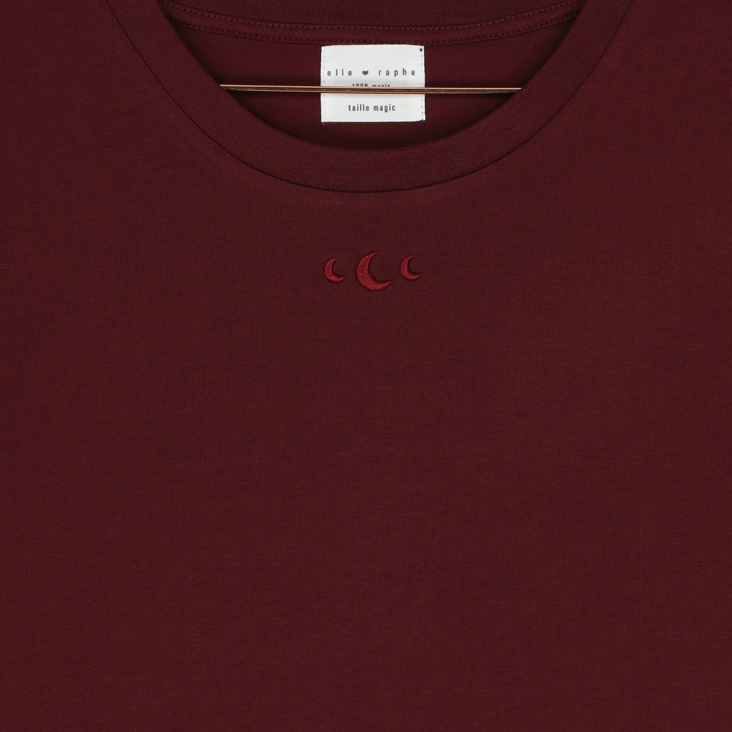 Ella and Rapha Little Moons t-shirt bordeaux loose fit