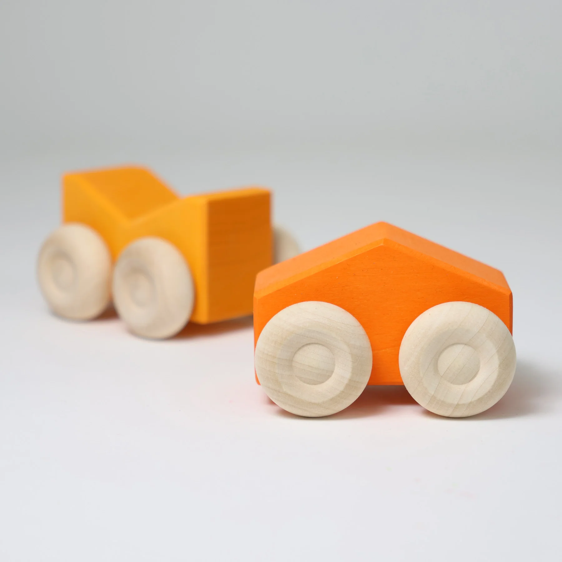 Grimm's Macchinine Impilabili Gioco Legno Arancio 2 Pezzi