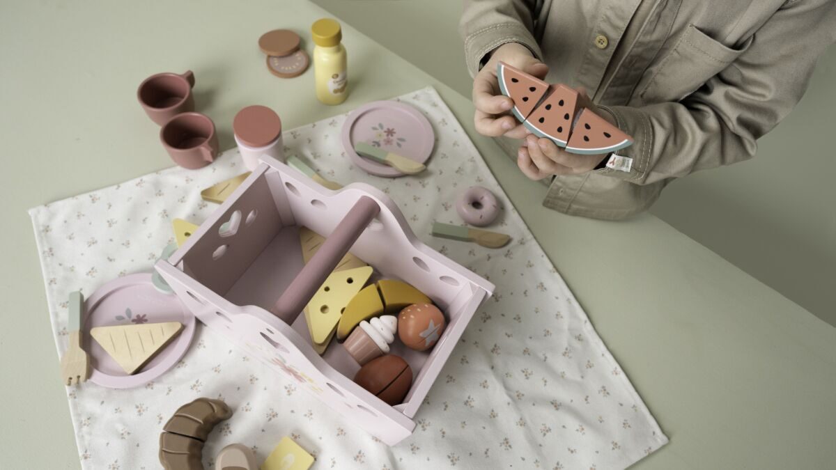 Little Dutch Set Picnic con Cestino in Legno 31 Pezzi