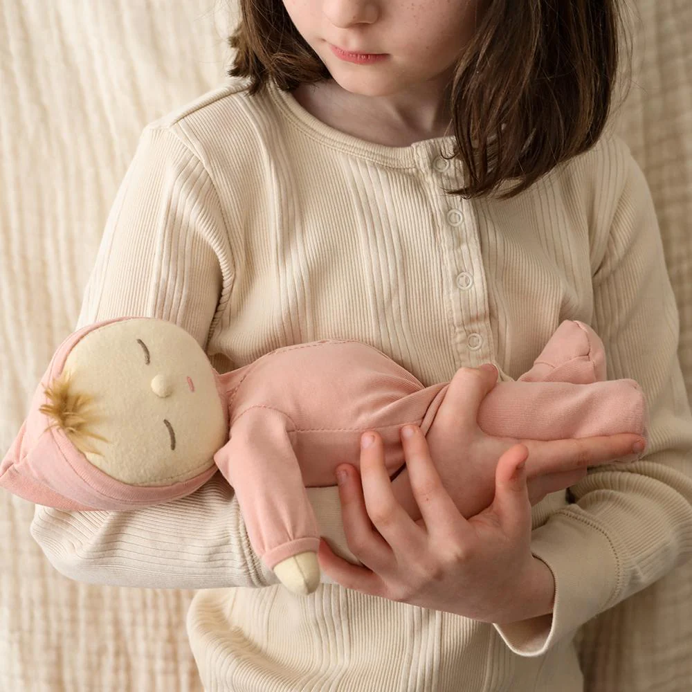 OlliElla Dozy Dinkums Moppet bambola morbida 31 cm