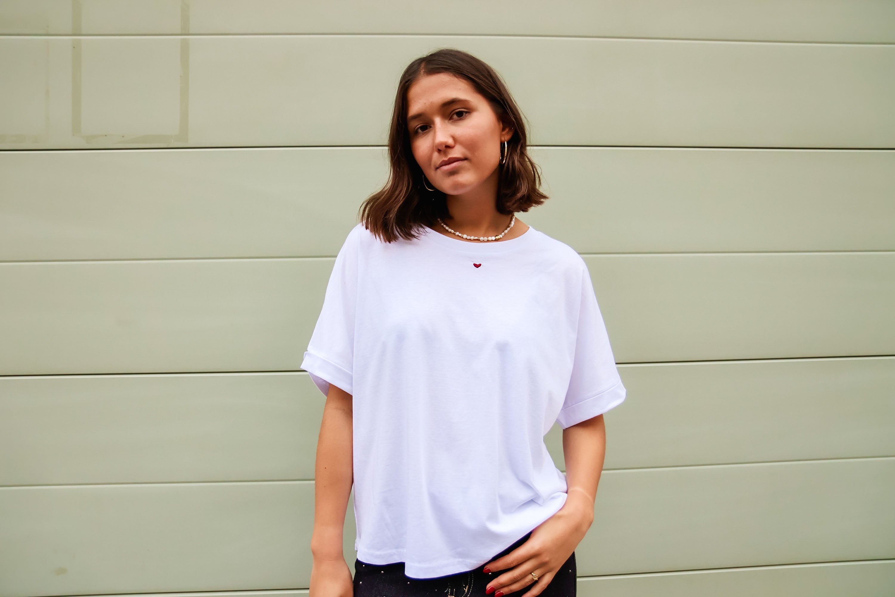 Ella and Rapha HEART t-shirt bianca ricamo cuore cotone organico