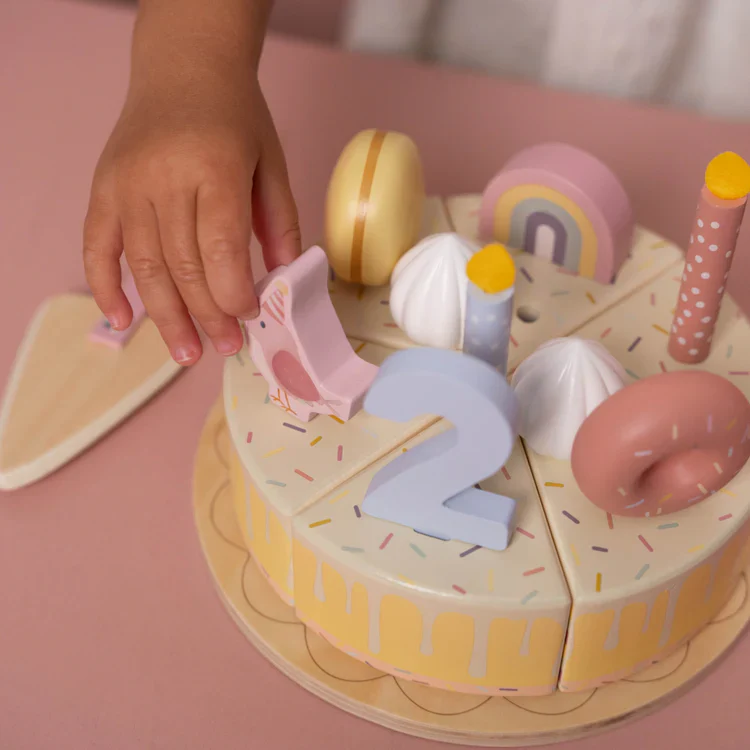Little Dutch Birthday Cake 1-5 torta in legno rosa