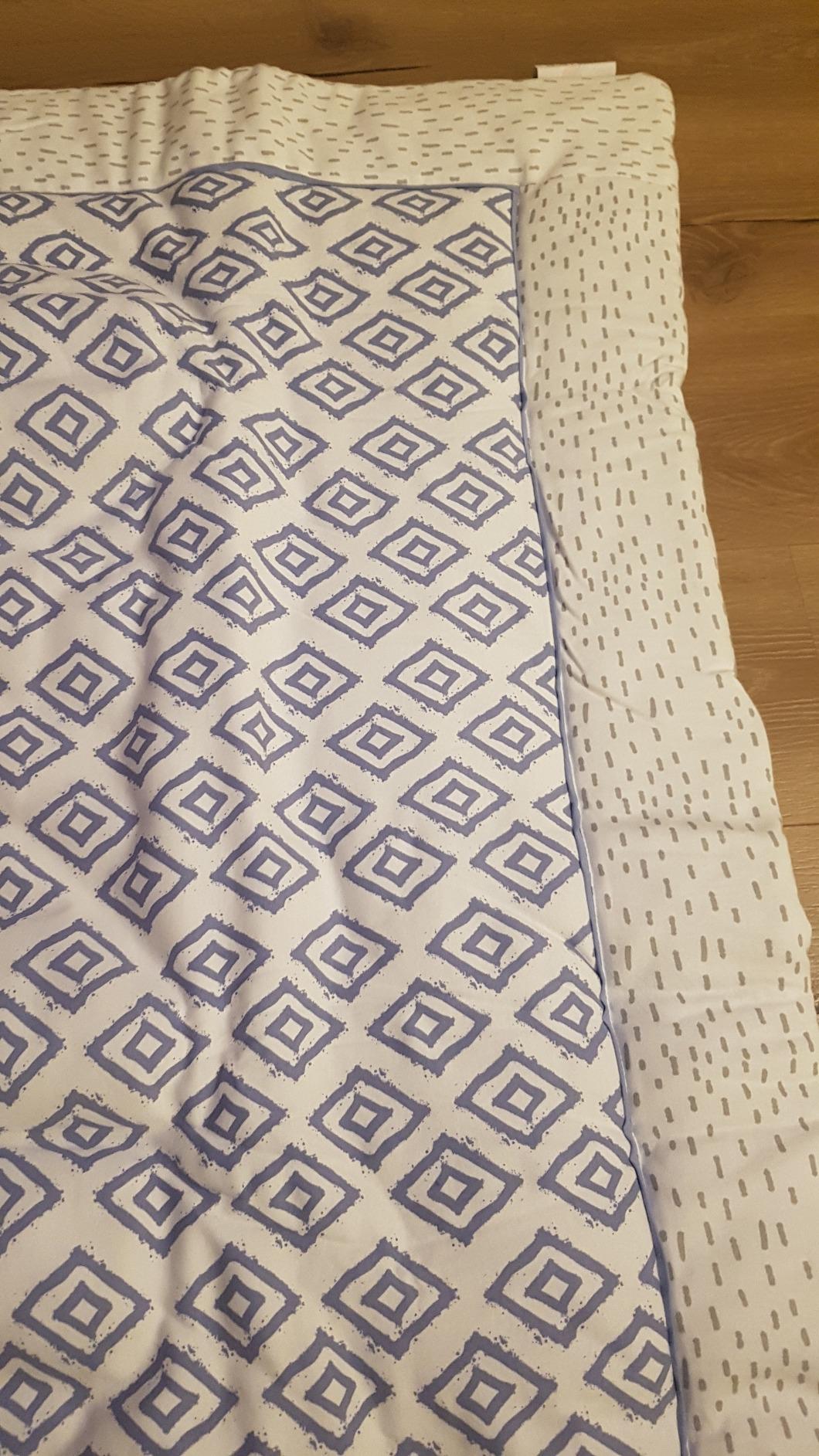 emma & noah Coperta Gattonare 120x120 Fiore Salvia Imbottita