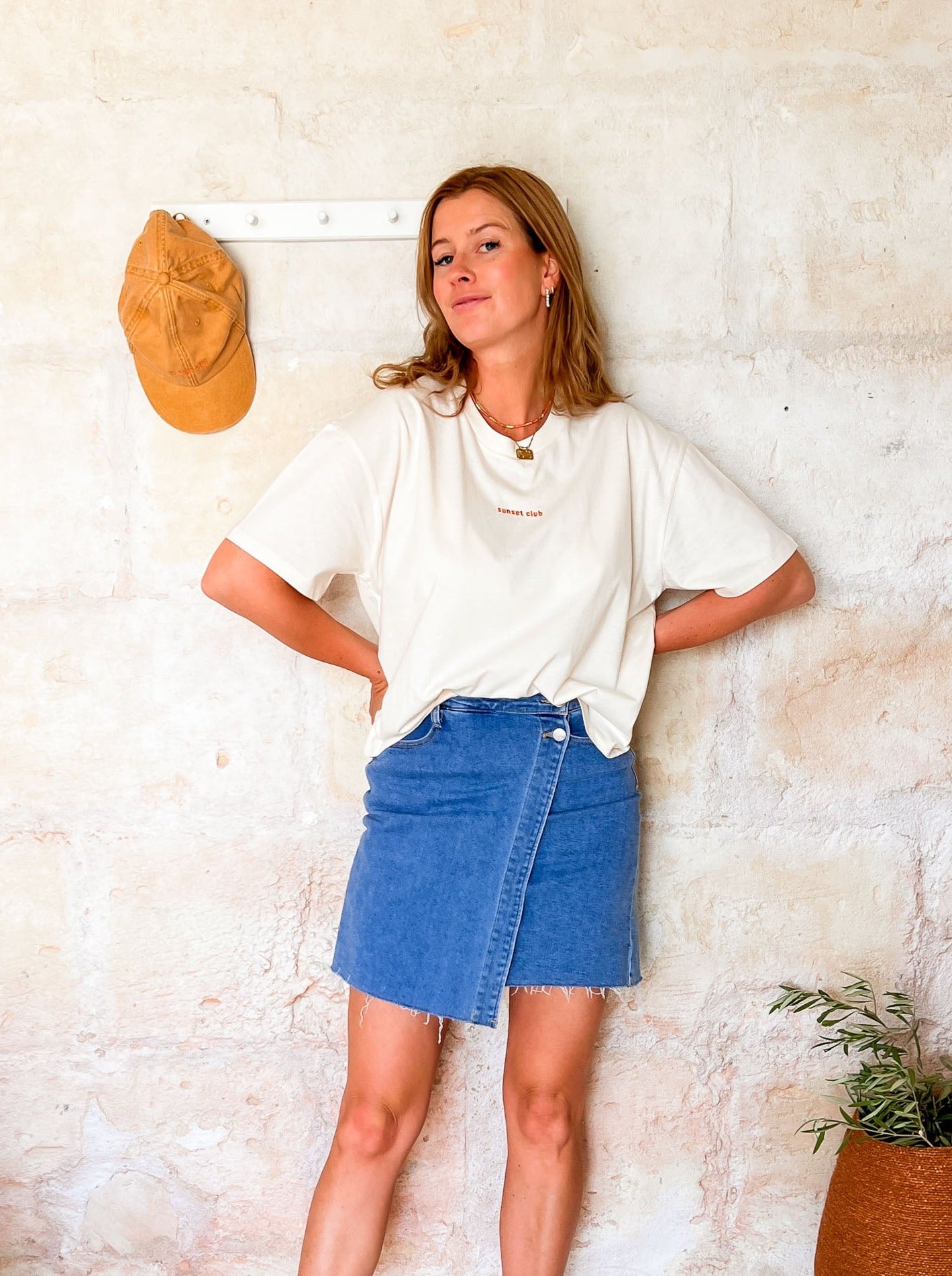 Ella and Rapha Sunset Club t-shirt donna bianco sporco cotone