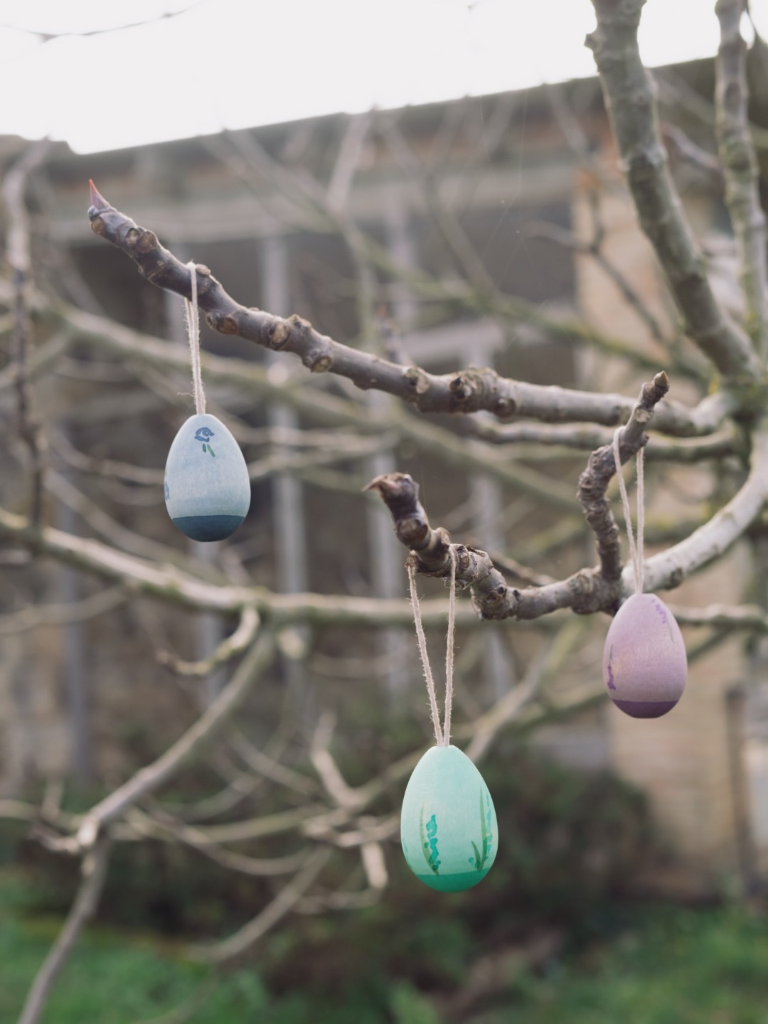 Grapat Aurora Egg set 3 uova Pasqua legno da appendere