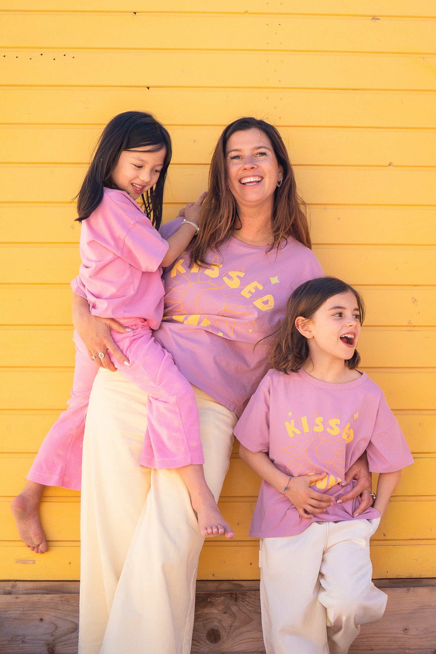 Ella and Rapha Kissed by the Sun t-shirt rosa loose cotone