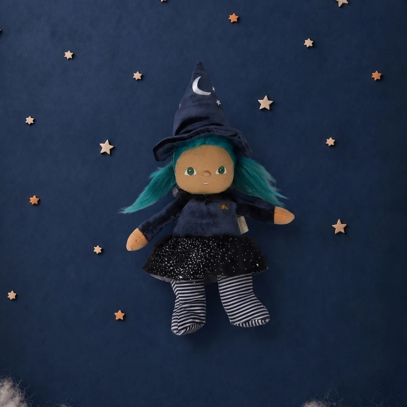 OlliElla Dinky Dinkums Winnie Witch bambola 22 cm