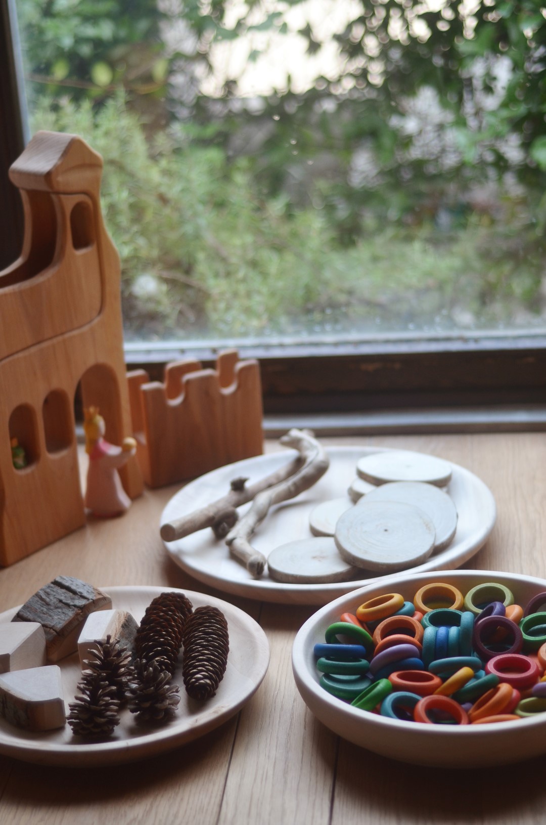 Vassoio rotondo legno naturale 30 cm per attività montessori