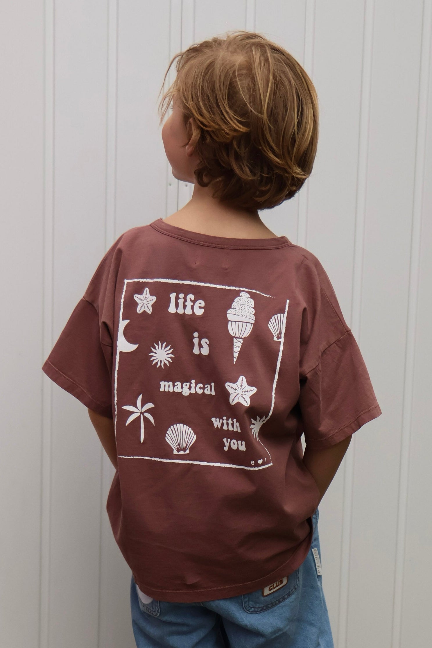 Ella and Rapha Life Is Magical t-shirt marrone bimbi