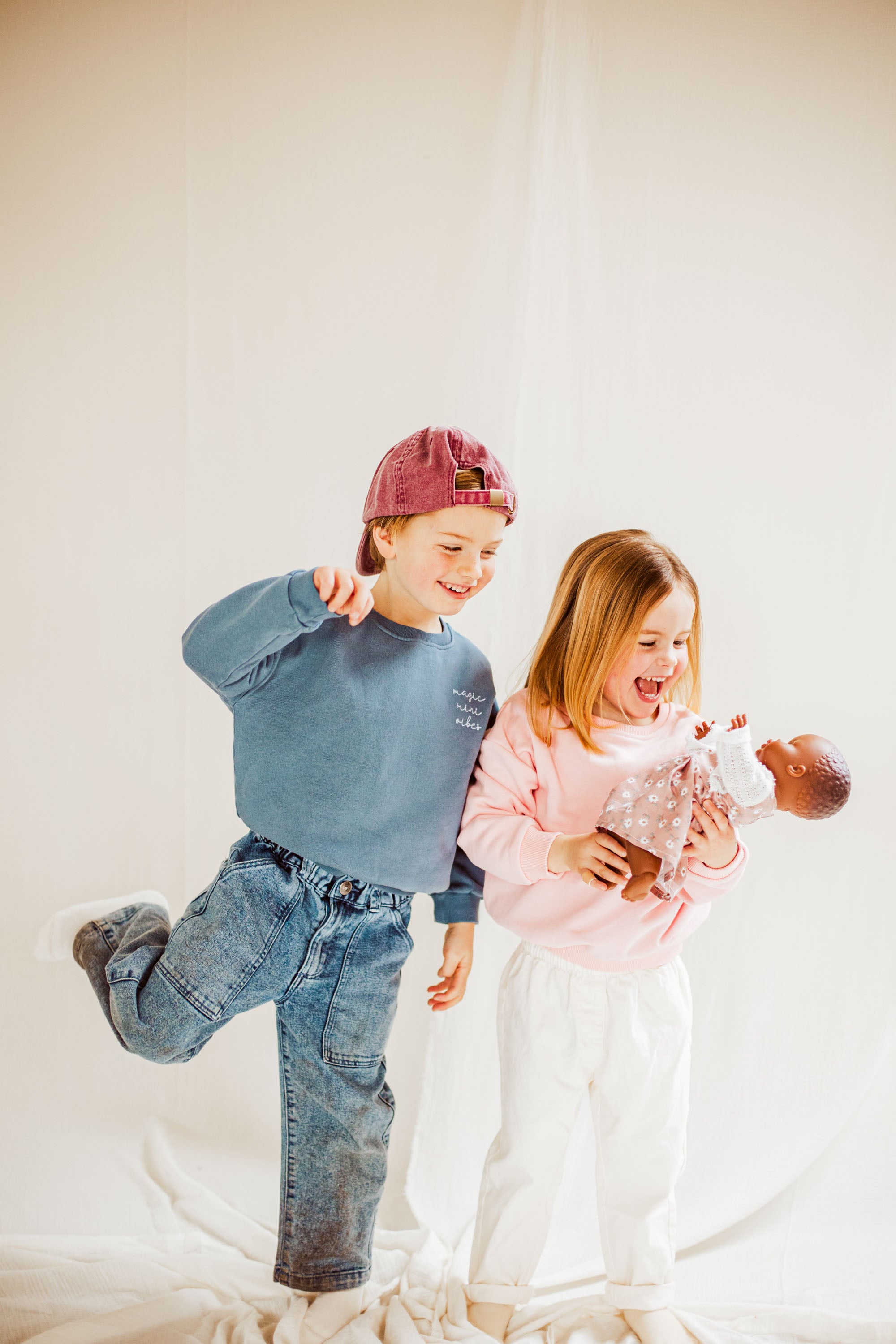 Ella and Rapha Mini felpa bambino blu petrolio loose fit