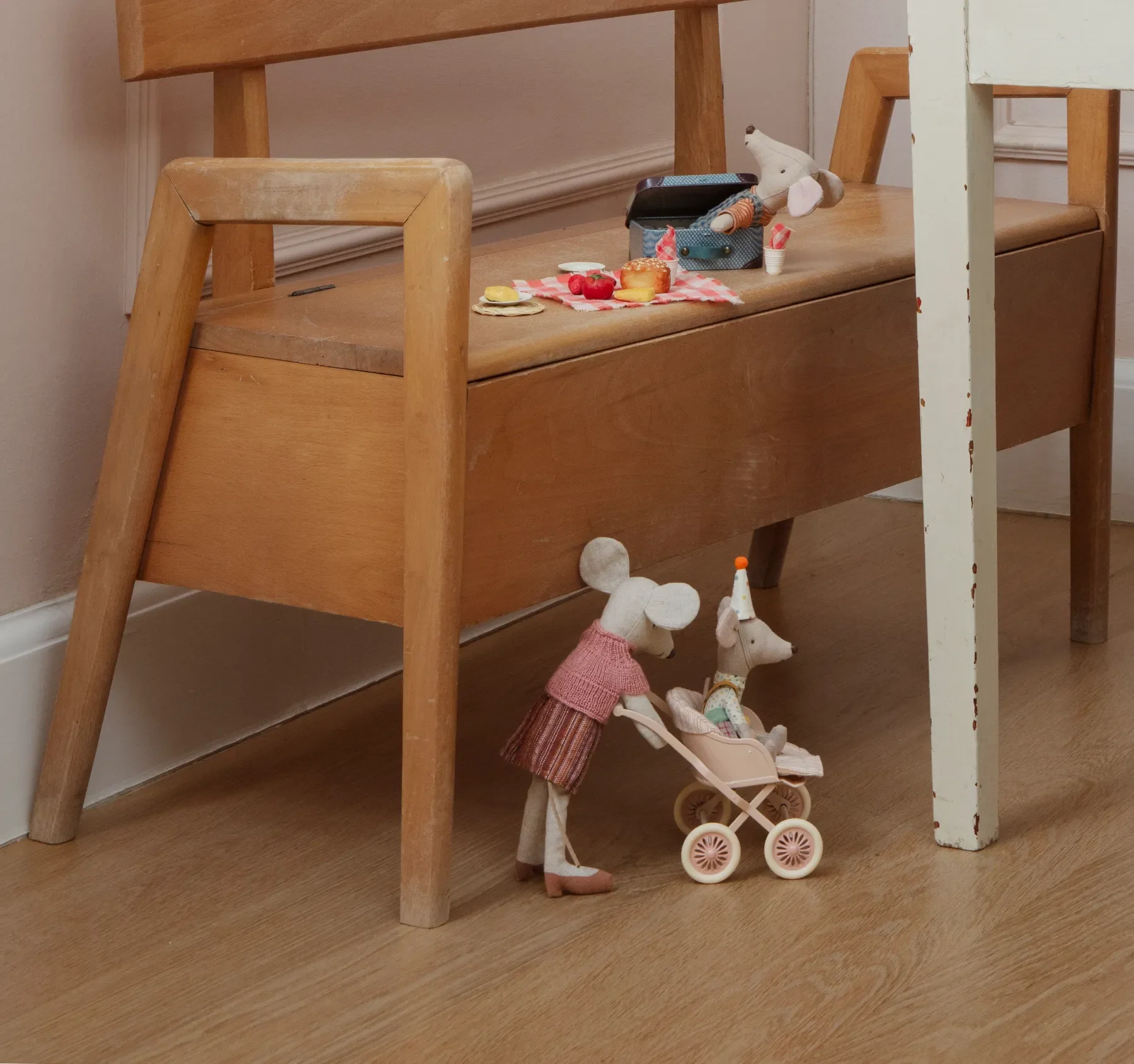 Maileg Stroller passeggino bambole rosa metallo