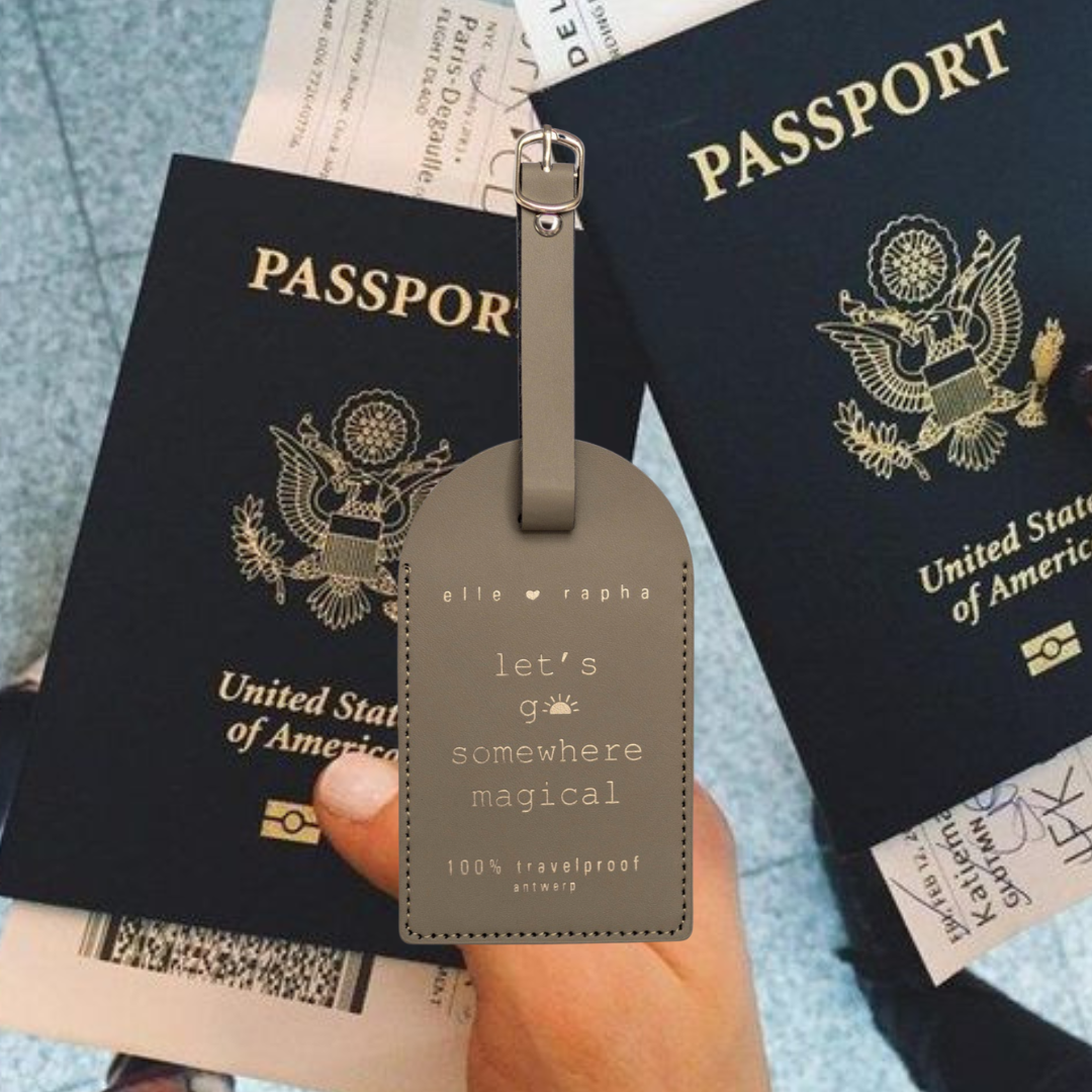 Ella and Rapha Travel Tag etichetta bagaglio cognac