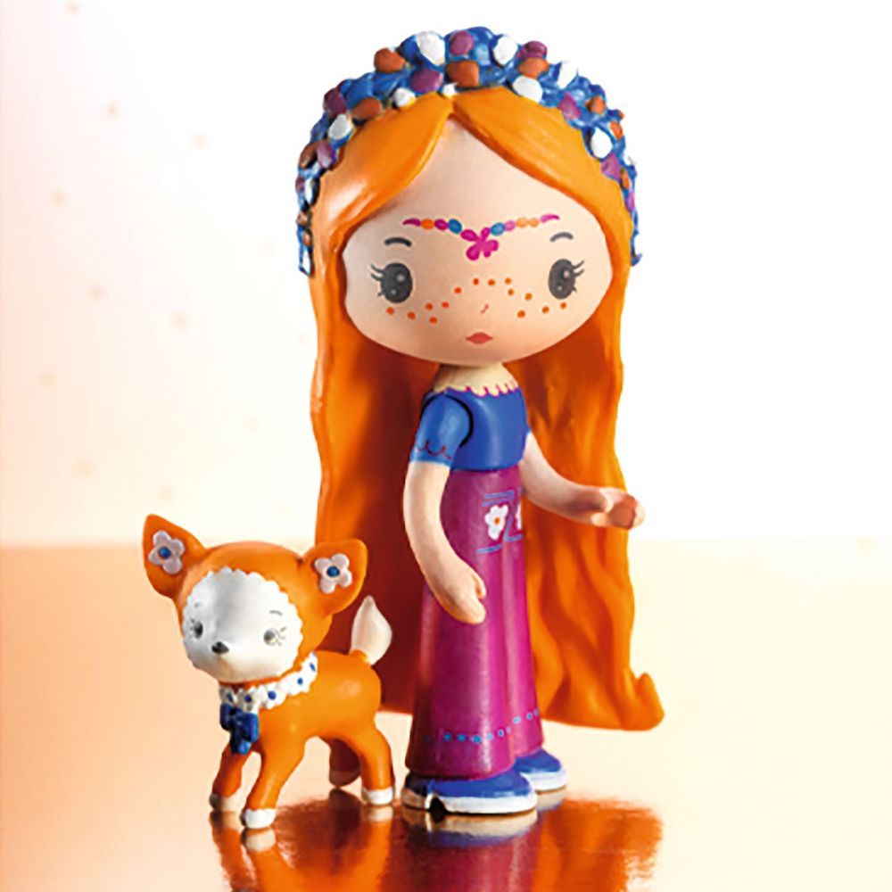 Djeco Tinyly Bluchka Indie figure collezionabile con valigetta