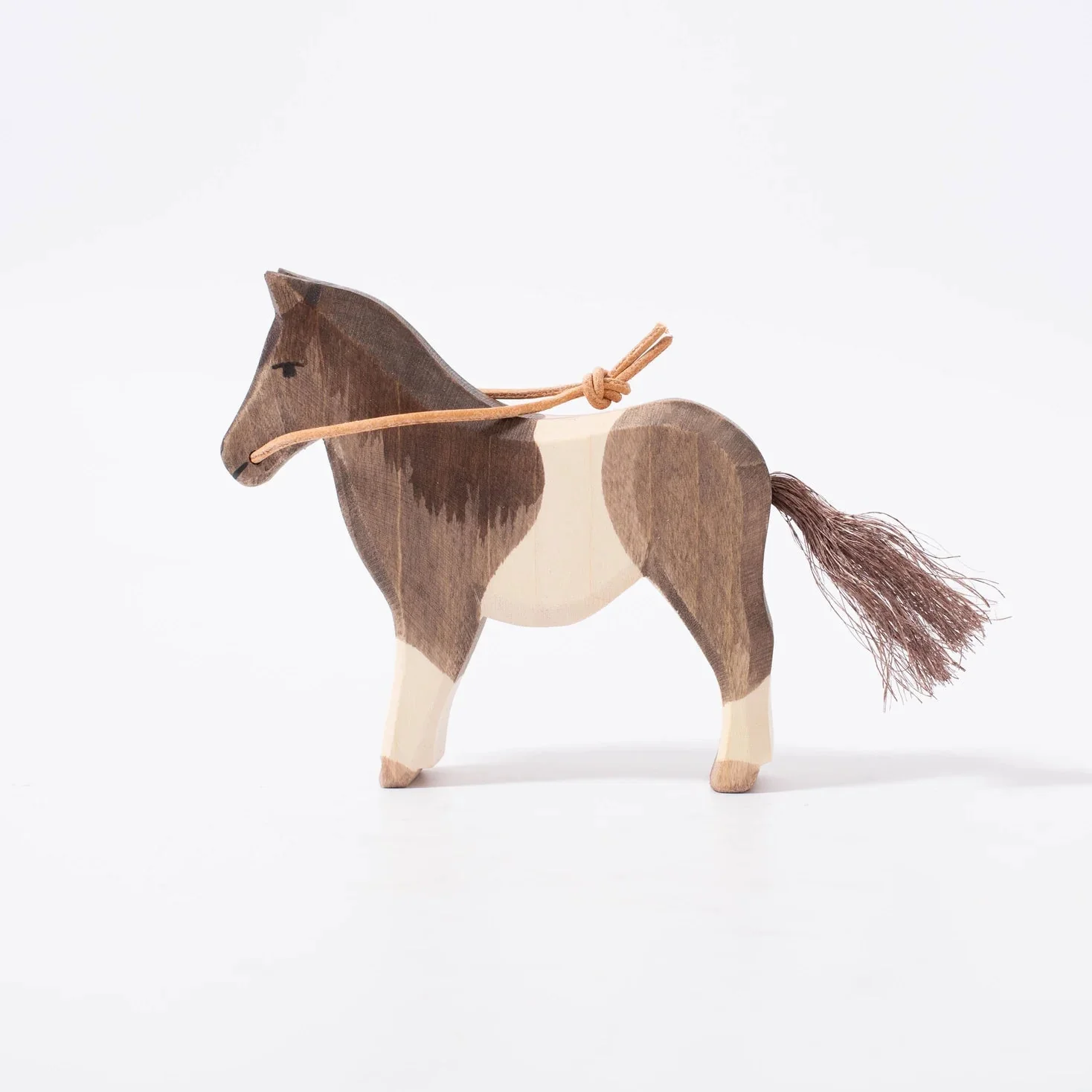 Ostheimer Pony pezzato figura legno 10,5 cm
