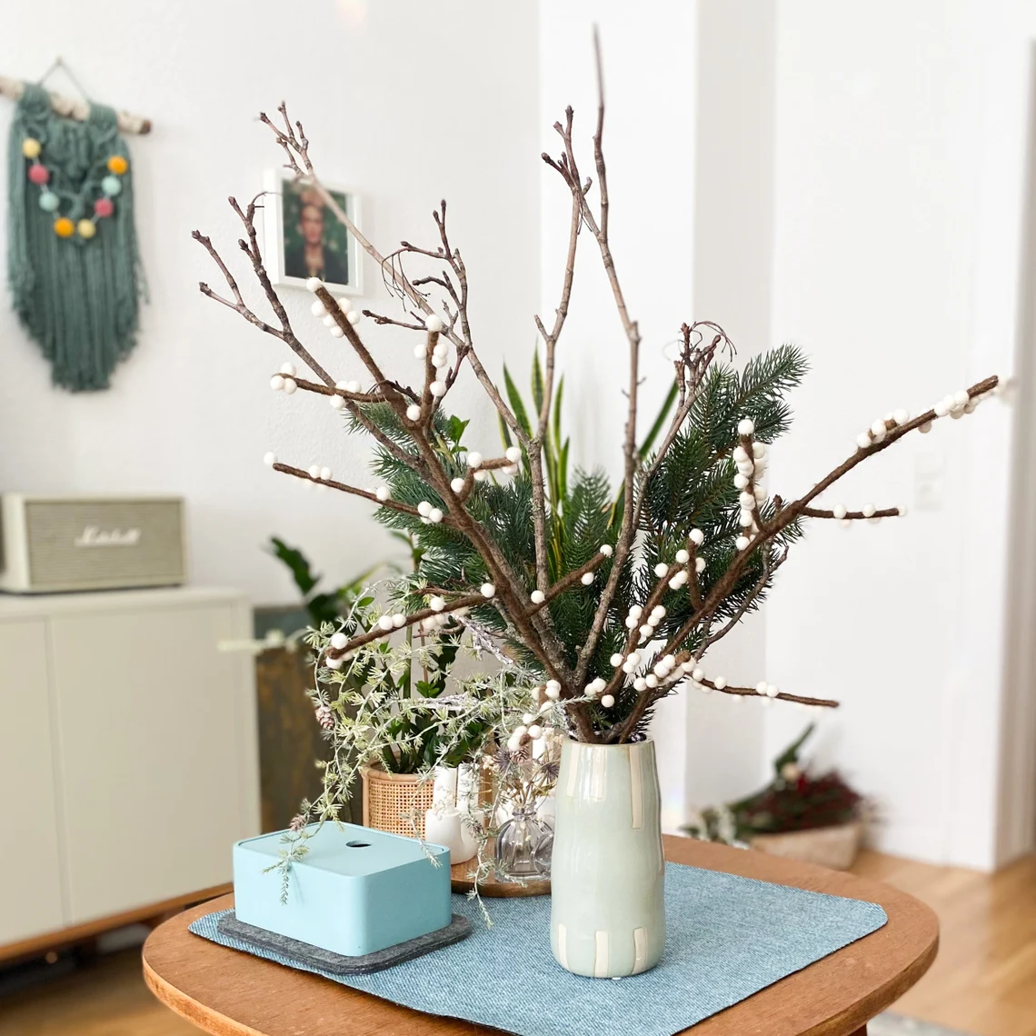 Gry & Sif Ramo Bacche Bianche decorazione lana 60 cm