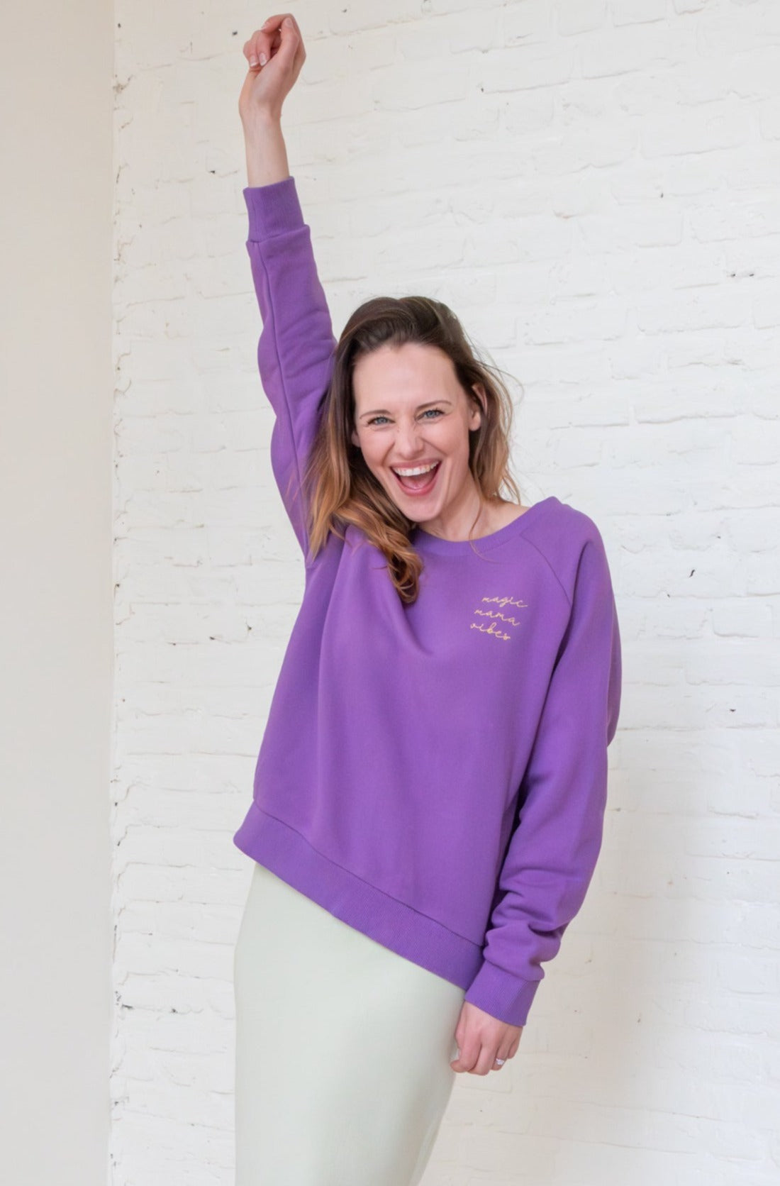 Ella and Rapha Mama felpa violet classic fit viola