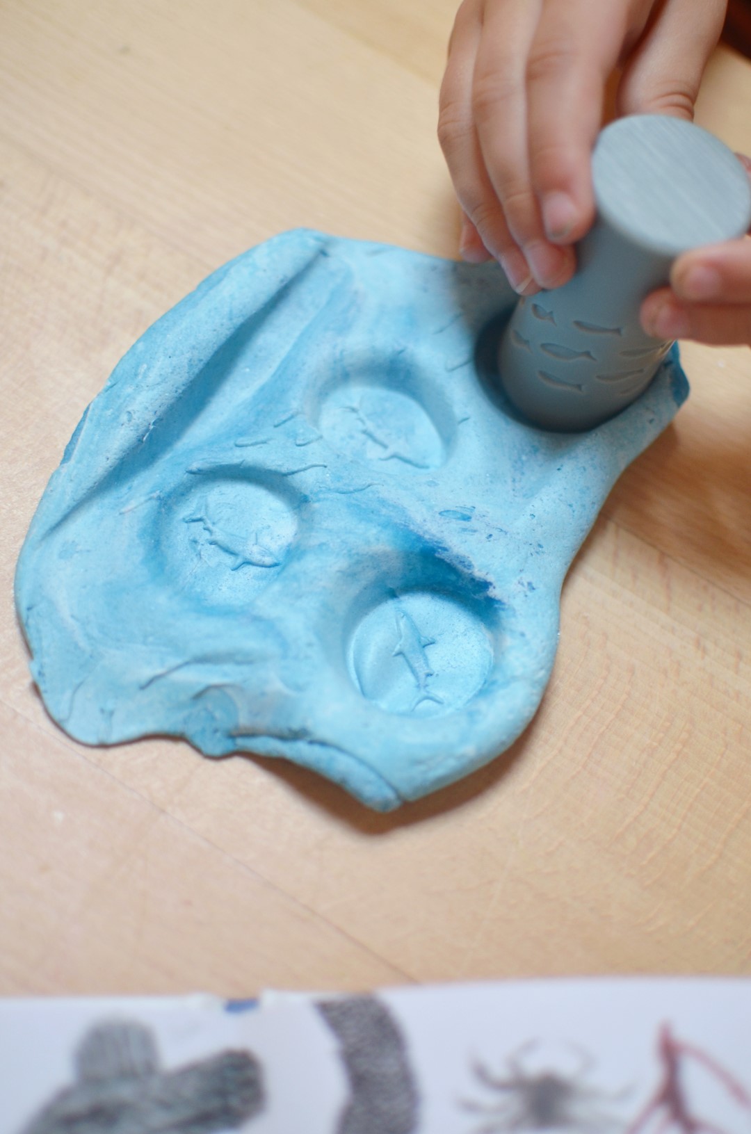PlayKitBaboo La forma del mare kit collage e playdough