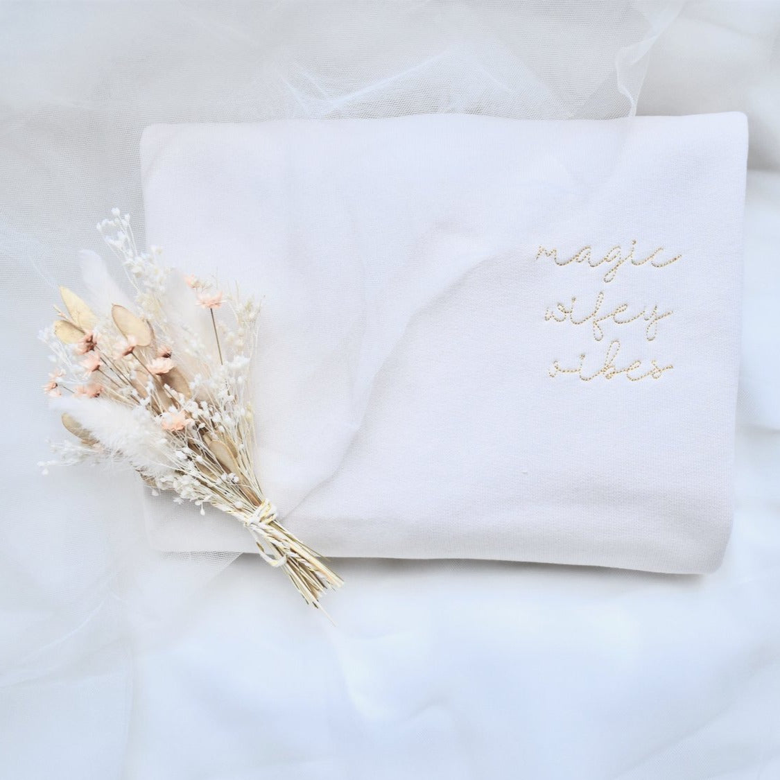 Ella and Rapha Wifey felpa ivory classic fit bianca