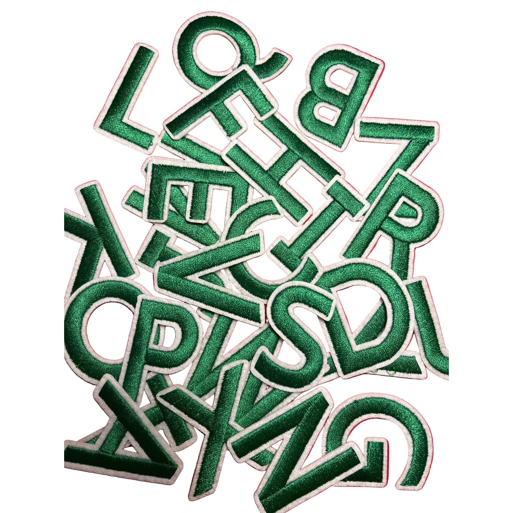 Slugs & Snails Alphabet patch termoadesiva lettera ricamata 3,7 cm