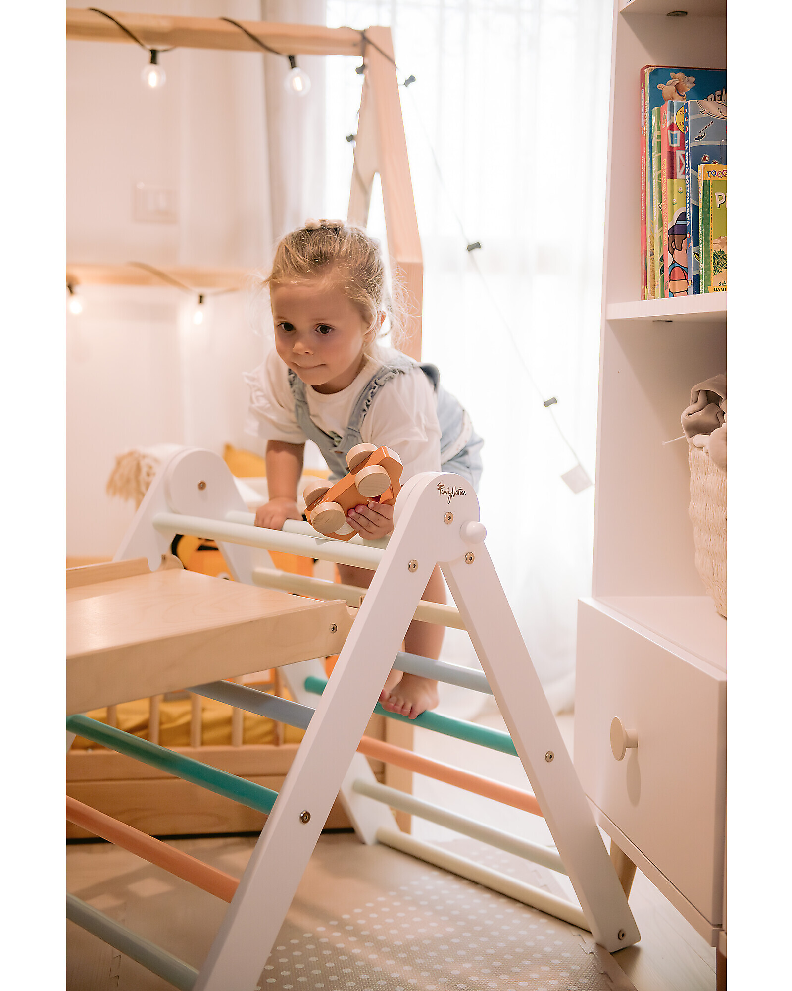 Triclimb Sunny Beach Triangolo Pikler legno con rampa