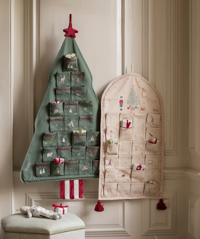 Avery Row Albero calendario avvento appendere cotone 24 tasche
