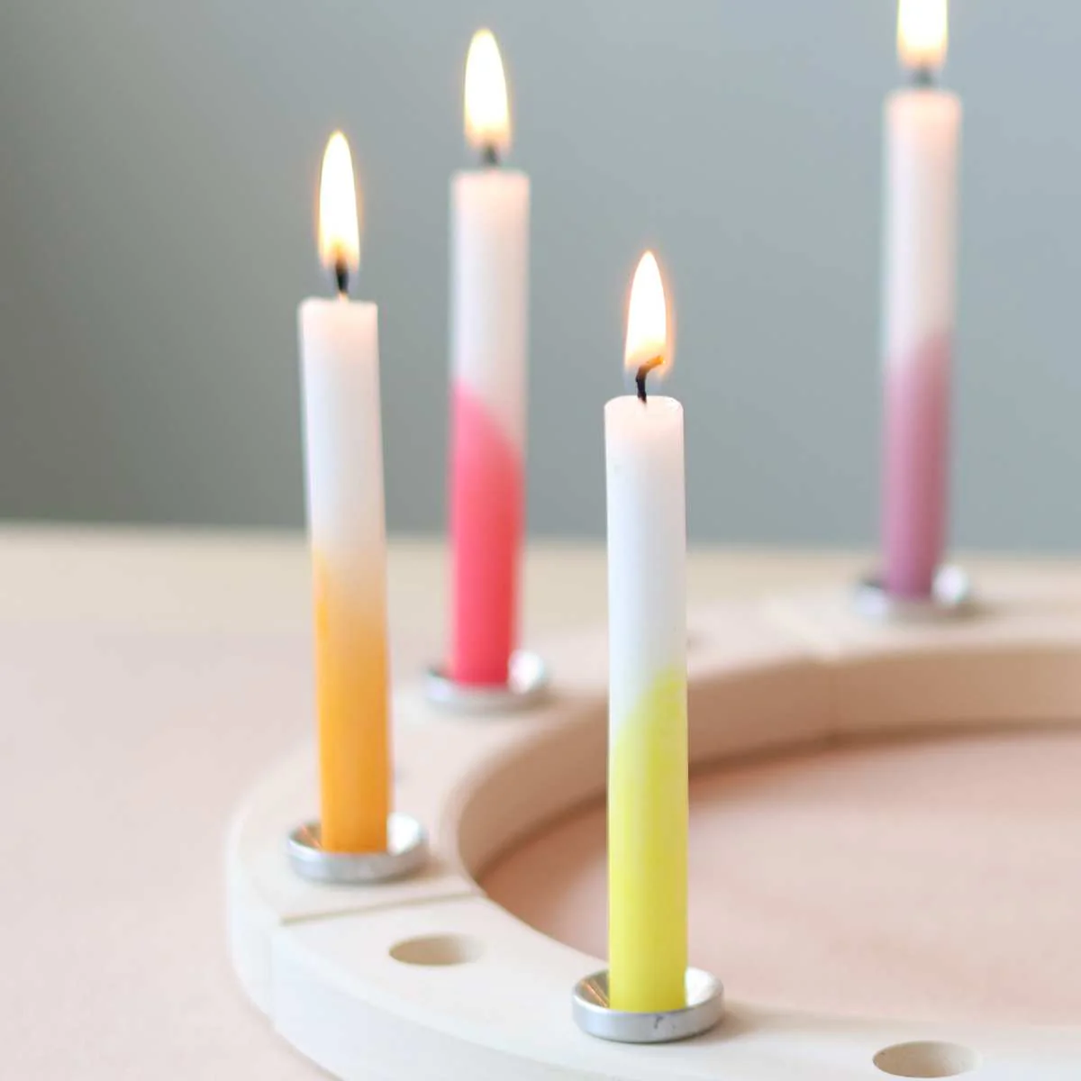 Grimm's Dip Dye set 12 candele arcobaleno standard