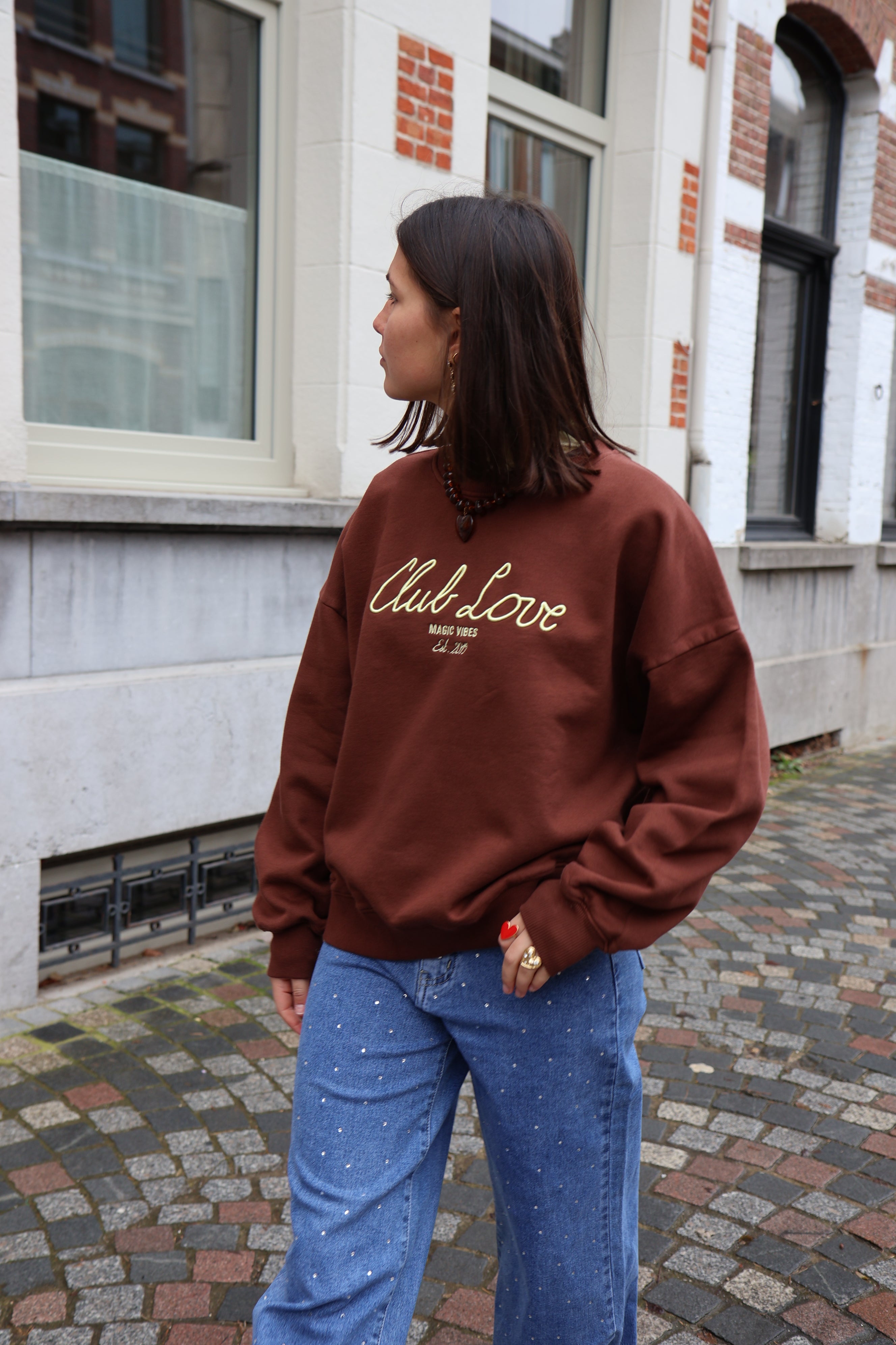 Ella and Rapha Club Love felpa marrone loose fit cotone
