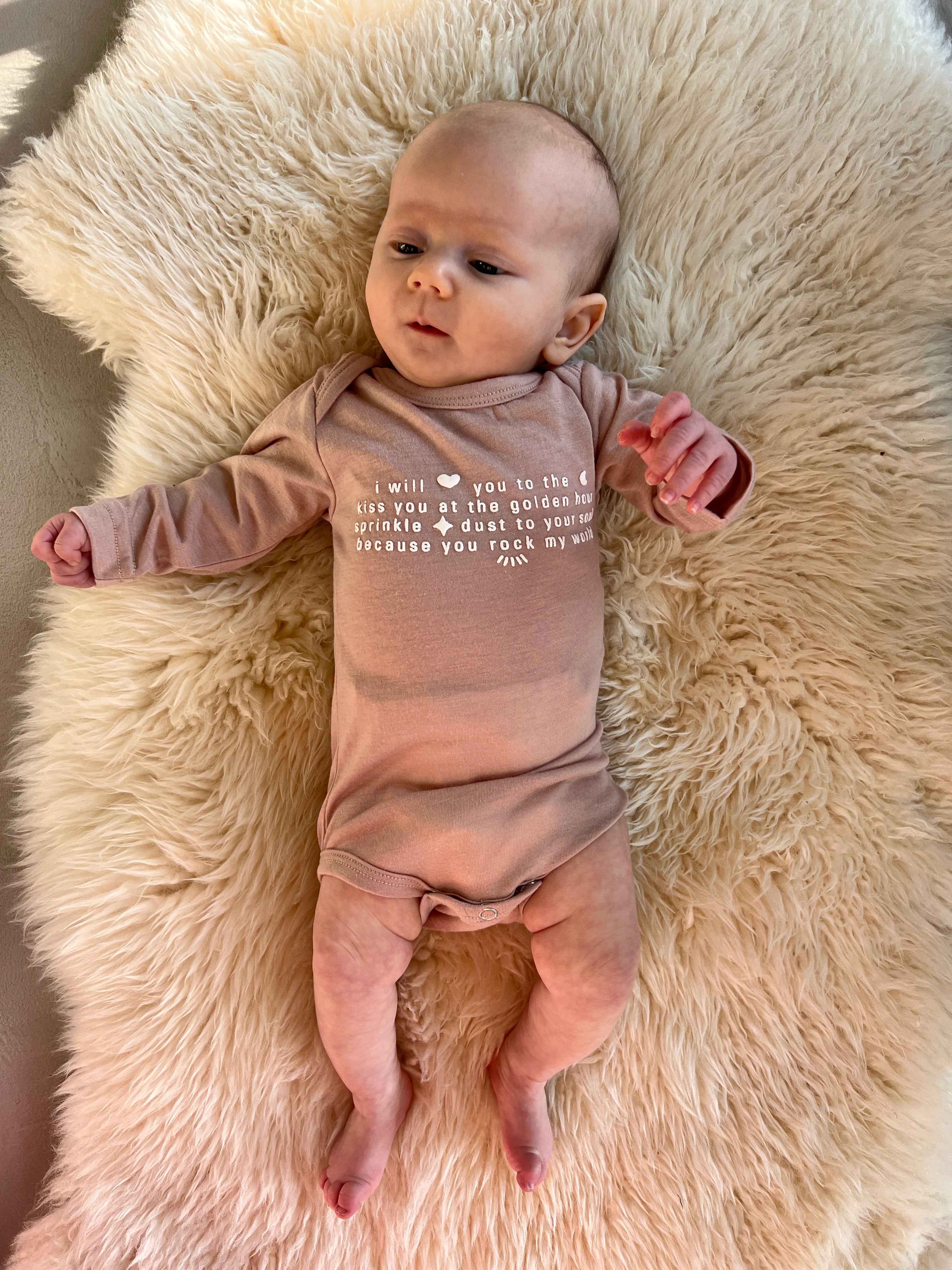 Ella and Rapha To The Moon body neonato rosa pastel