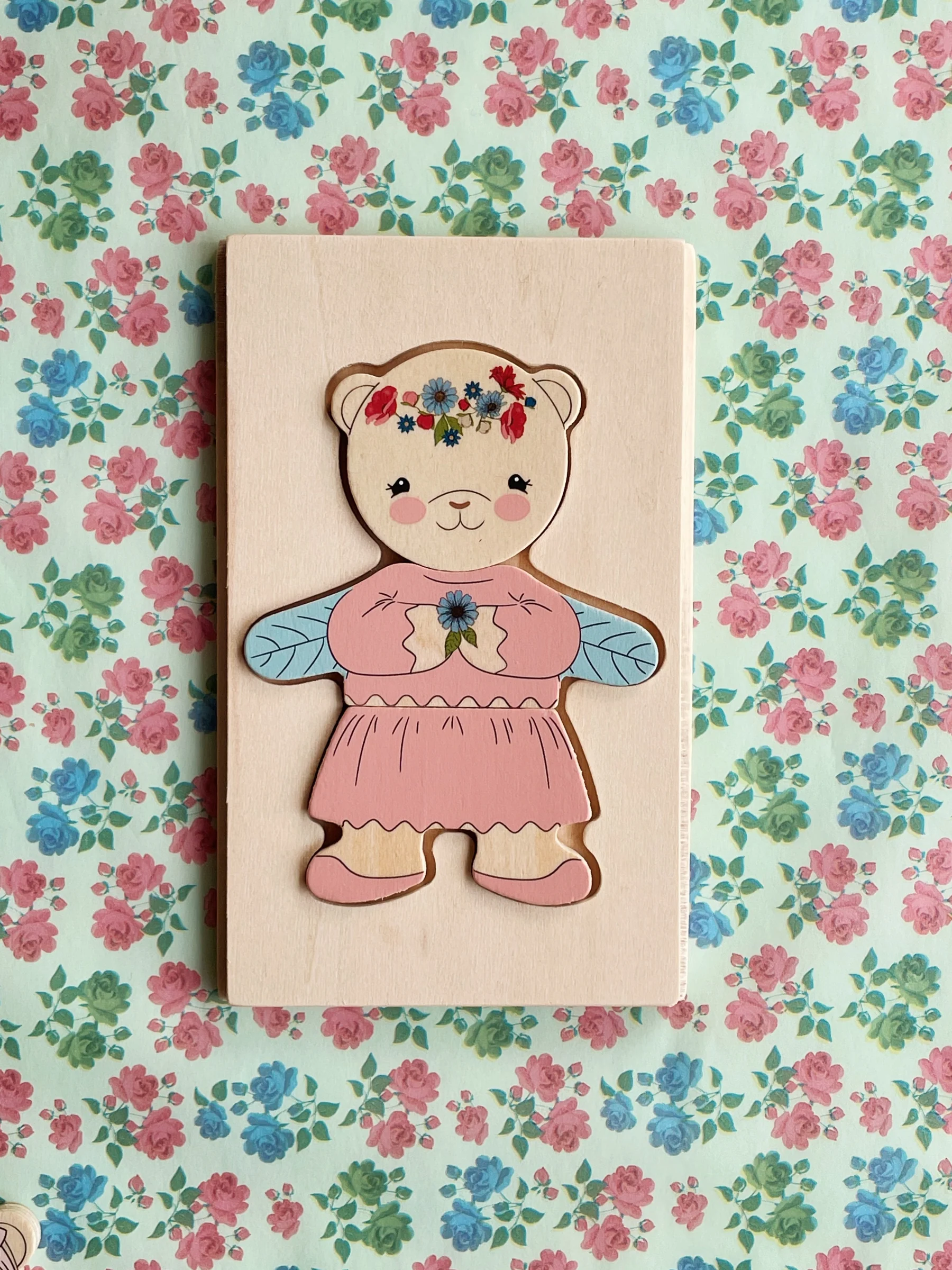 Konges Slojd Teddy Dress Up puzzle legno 12 pezzi
