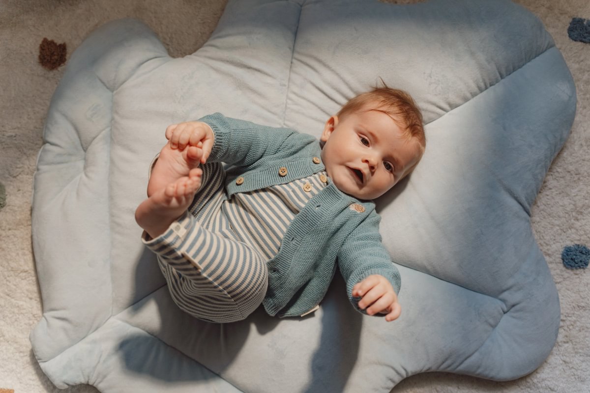 Little Dutch pigiama neonato righe blu cotone bio