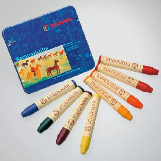 Stockmar Set 8 pastelli a cera scatola latta 8 cm