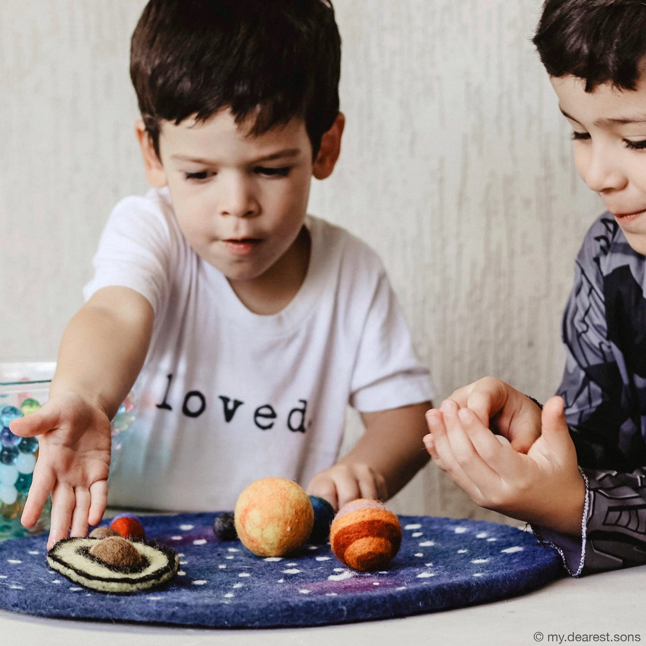 Tara Treasures Solar System tappeto gioco feltro 40 cm