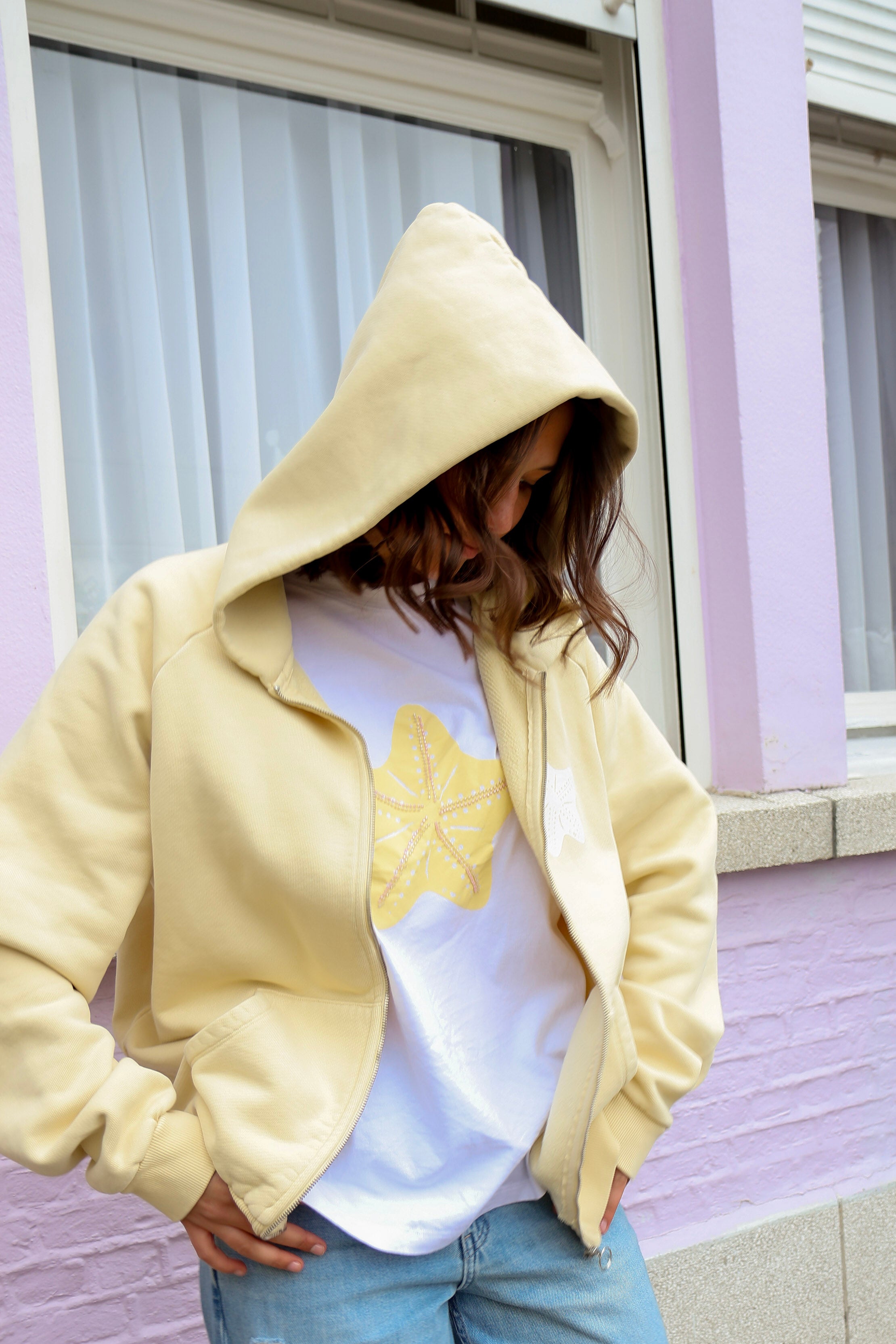 Ella and Rapha Starfish felpa con cappuccio giallo burro cotone