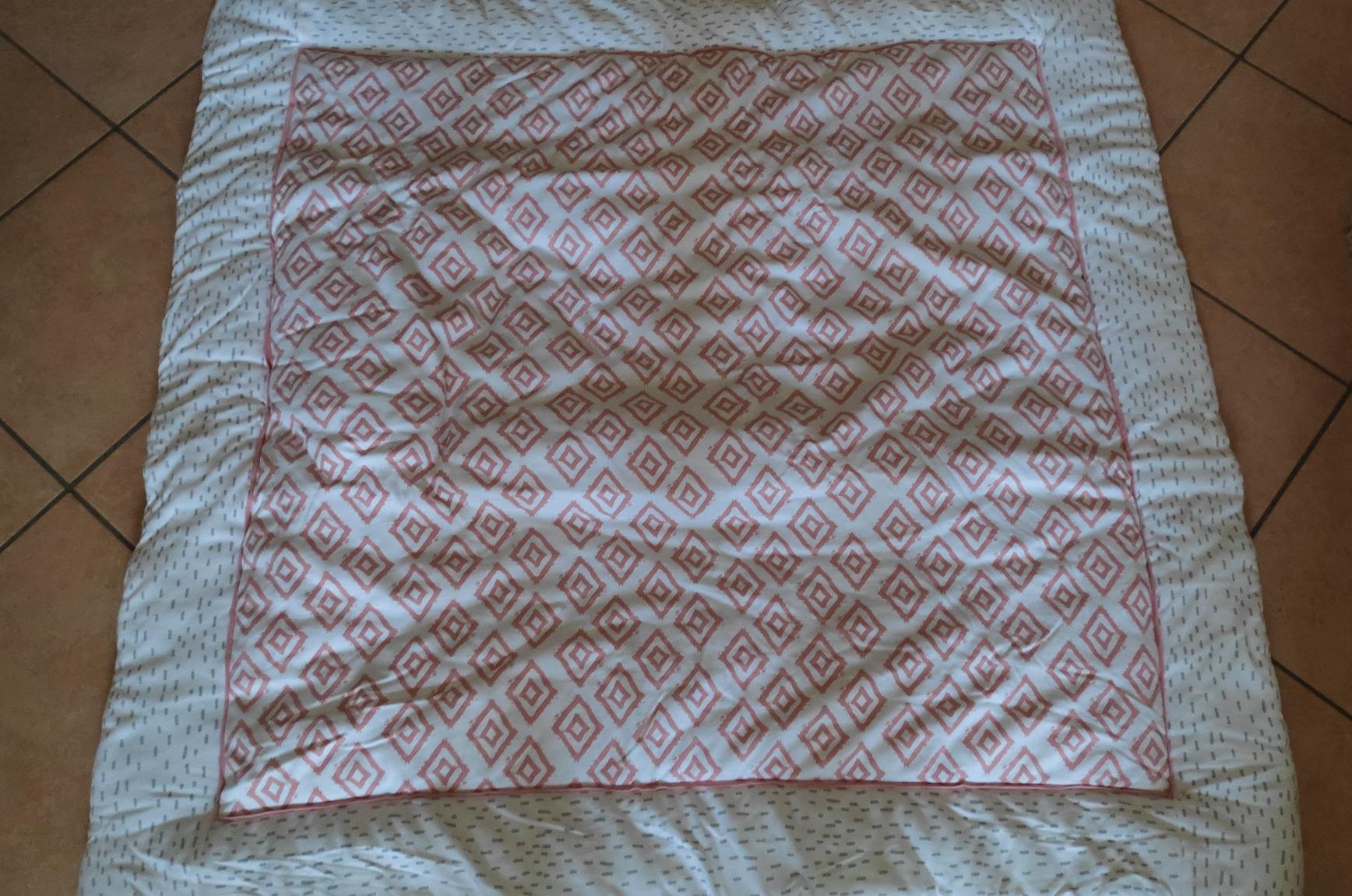 emma & noah Coperta Gattonare 120x120 Fiore Salvia Imbottita
