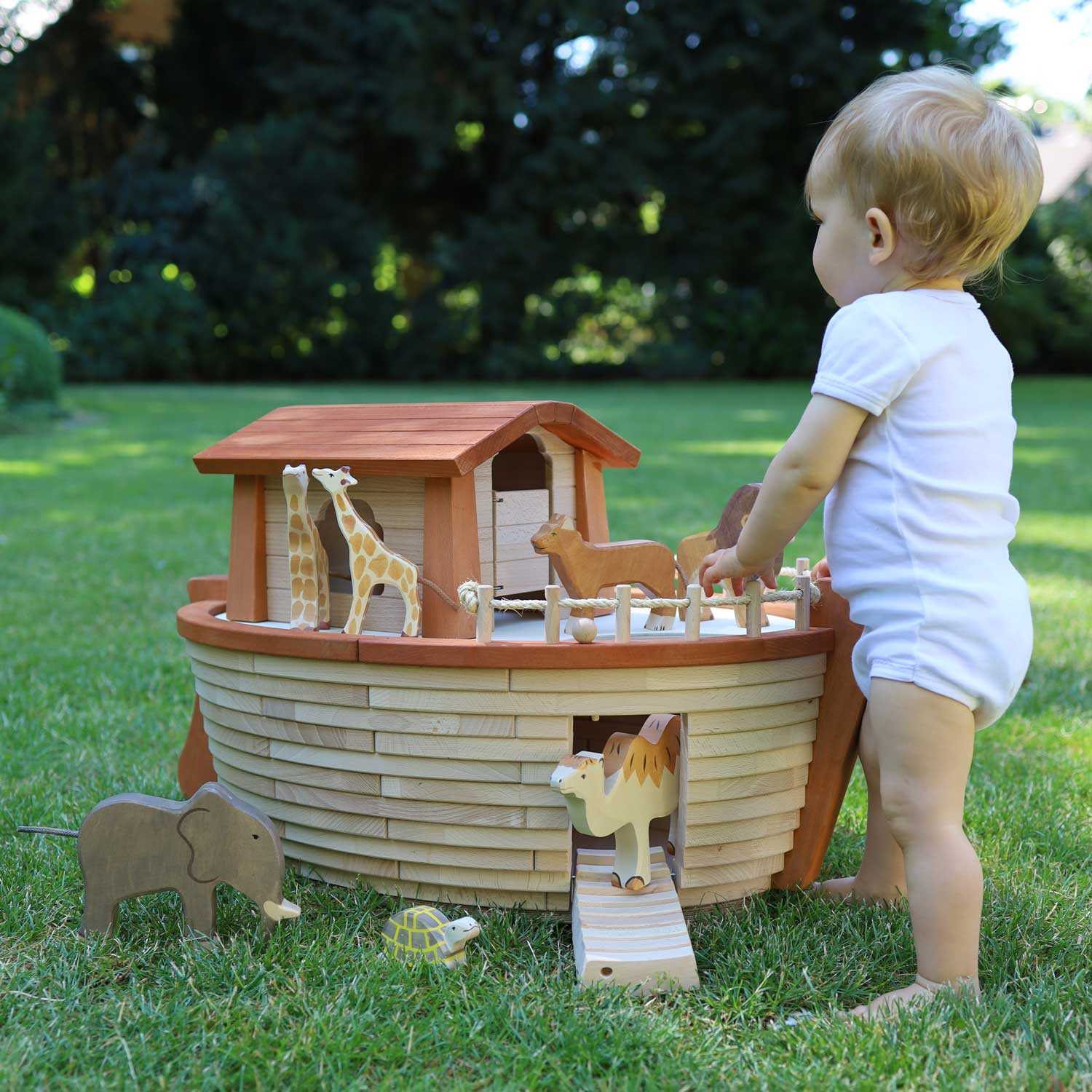 Holztiger Cucciolo Leone figura legno dipinta a mano