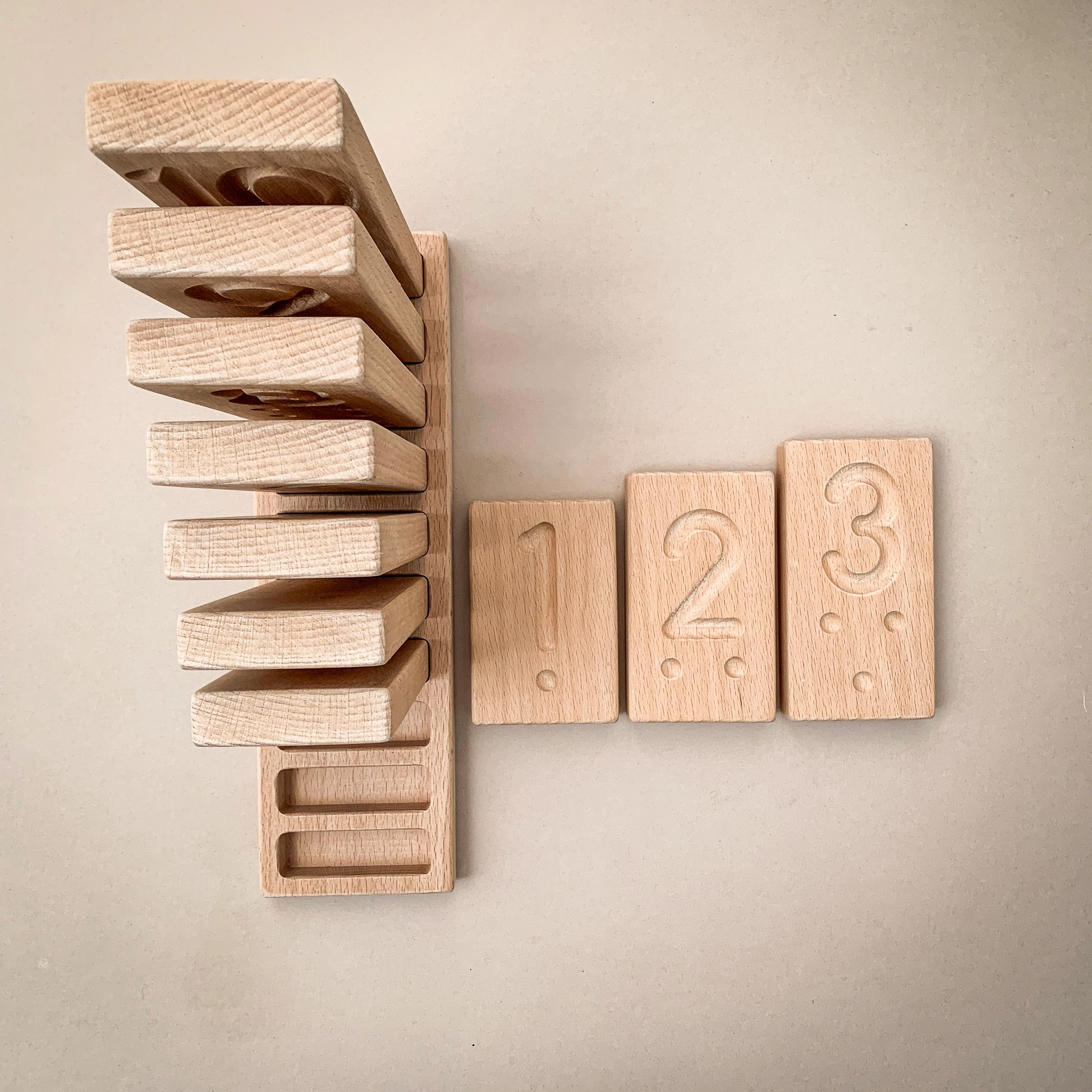Little Coach House numeri 1-10 tavolette legno con supporto