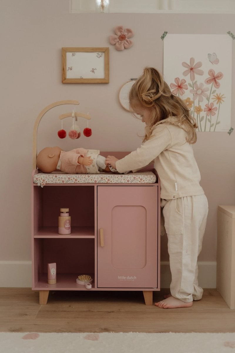 Little Dutch fasciatoio bambole armadio legno con accessori