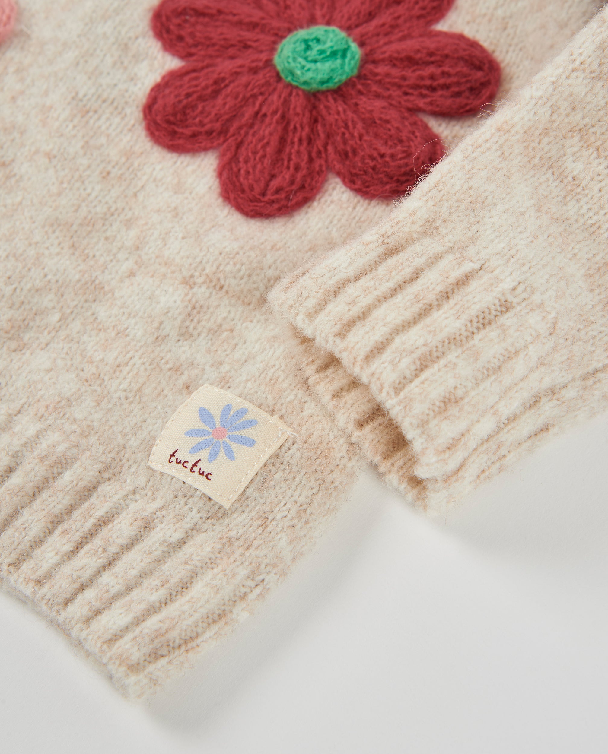 Tuc Tuc maglione bambina panna con fiori ricamati