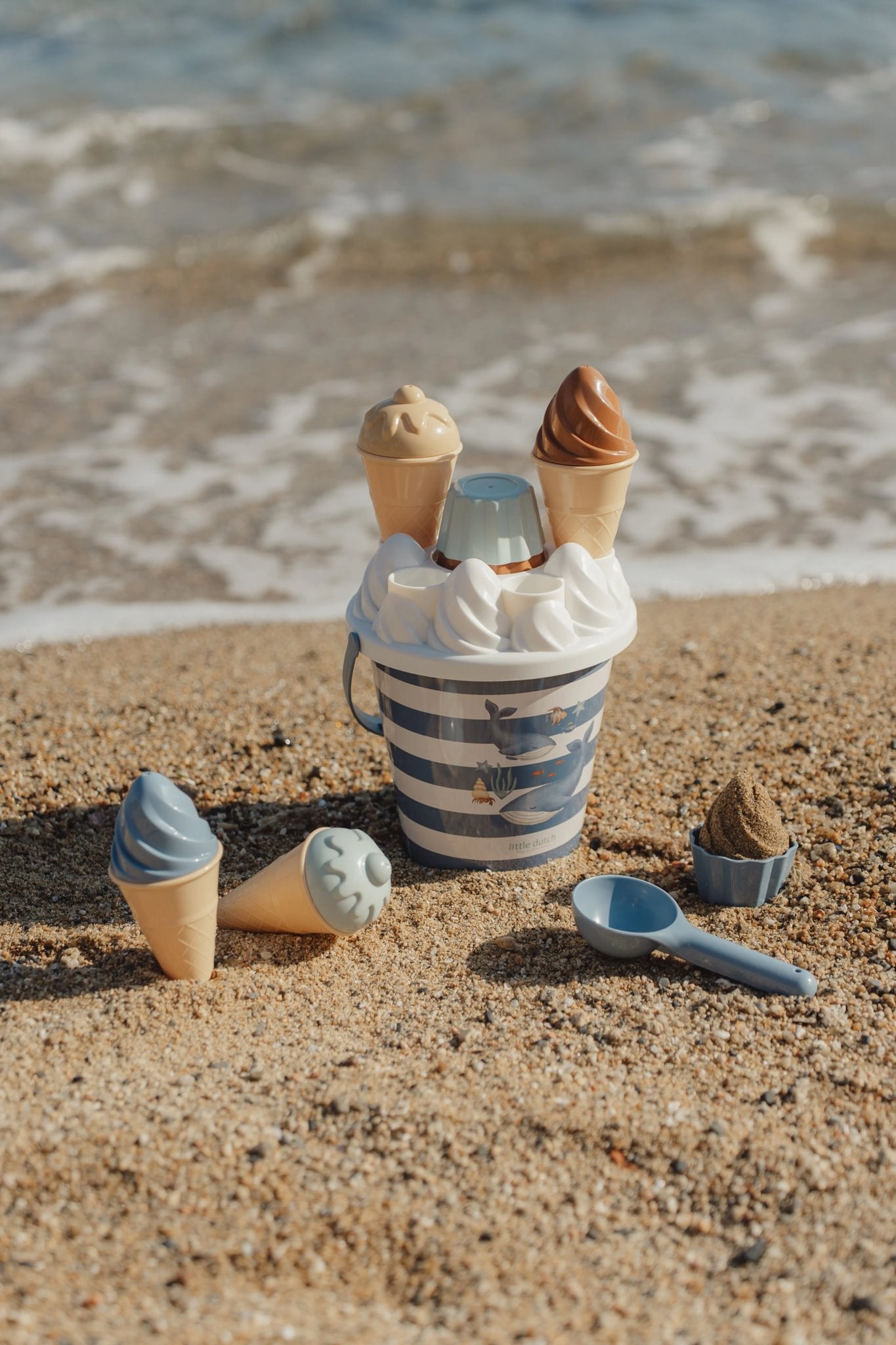 Little Dutch set spiaggia gelati blu secchiello palette 18 mesi+