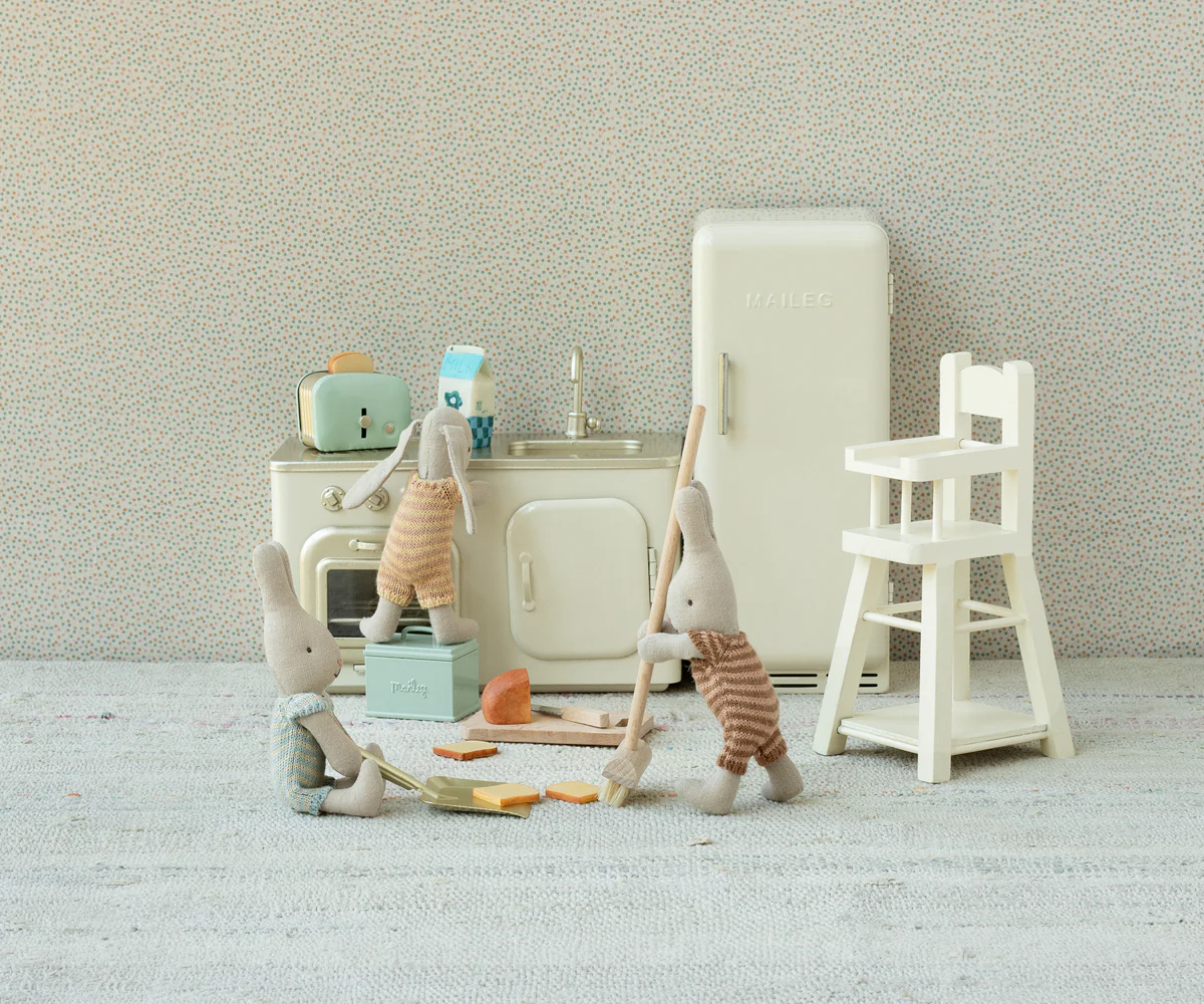 Maileg frigorifero miniatura off white per topini