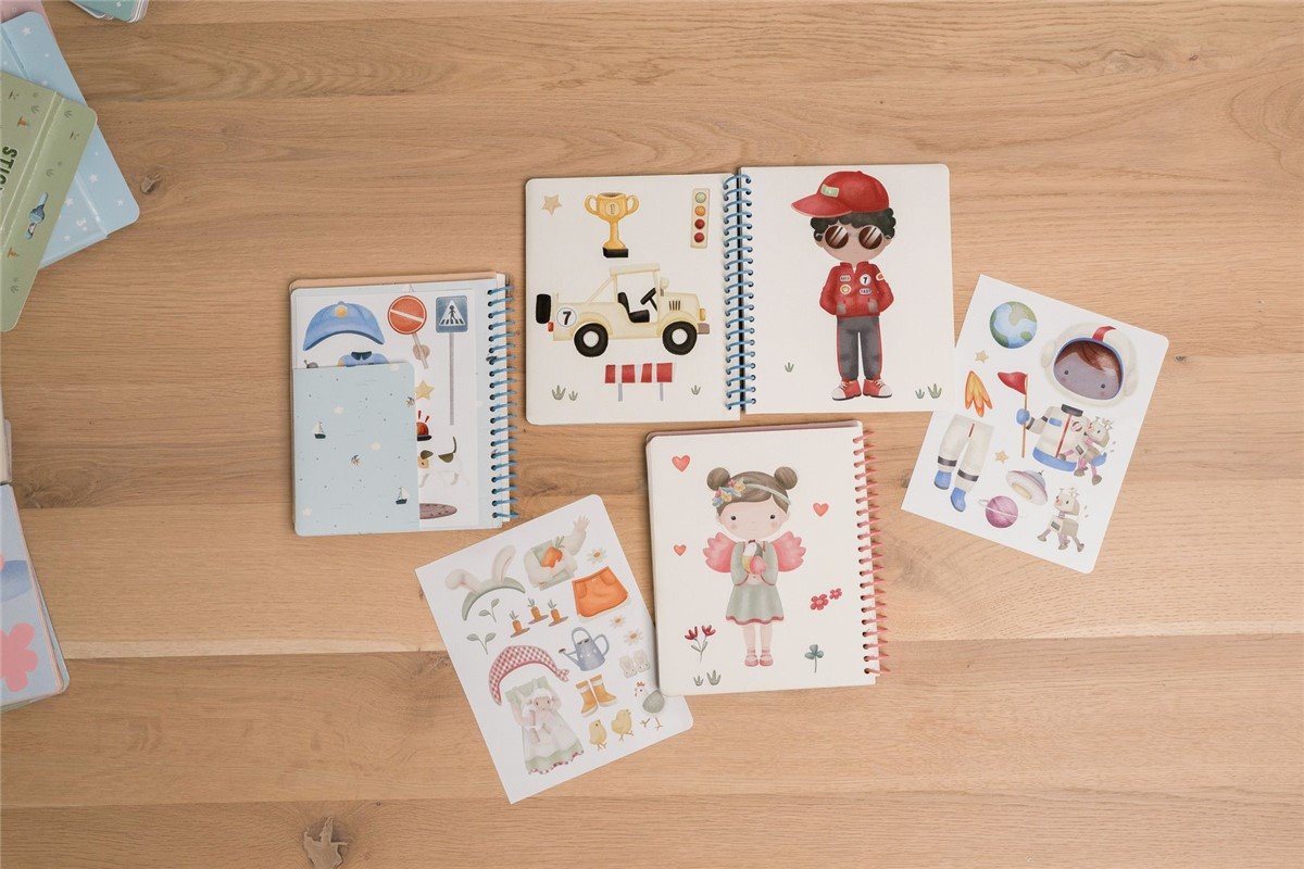 Little Dutch Jim & Friends libro con adesivi 24 pagine